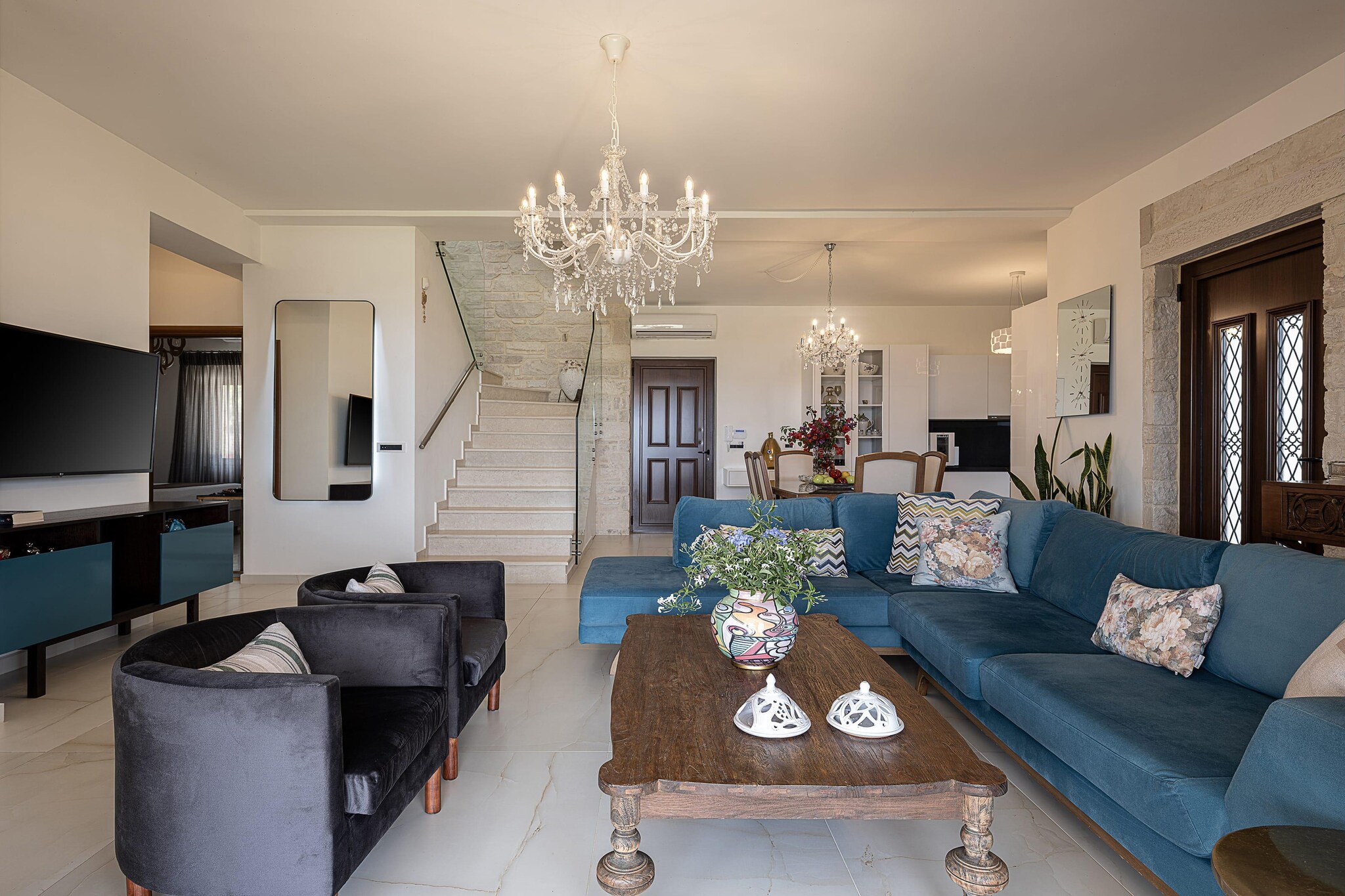 Stunning Mediterranean Villa for 6