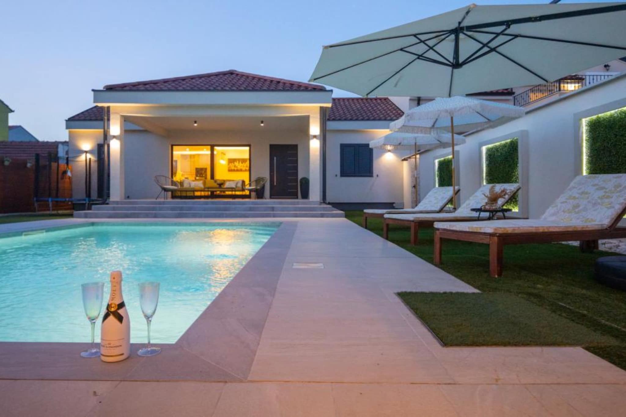 Lux Vintage House Bella Vita Biograd na Moru with Pool - Zwembad