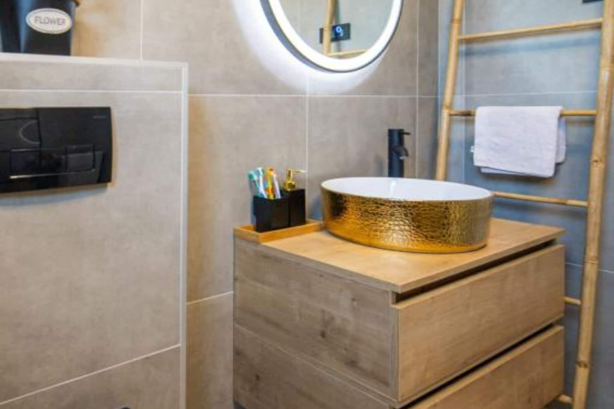 Lux Vintage House Bella Vita Biograd na Moru with Pool - Badkamer