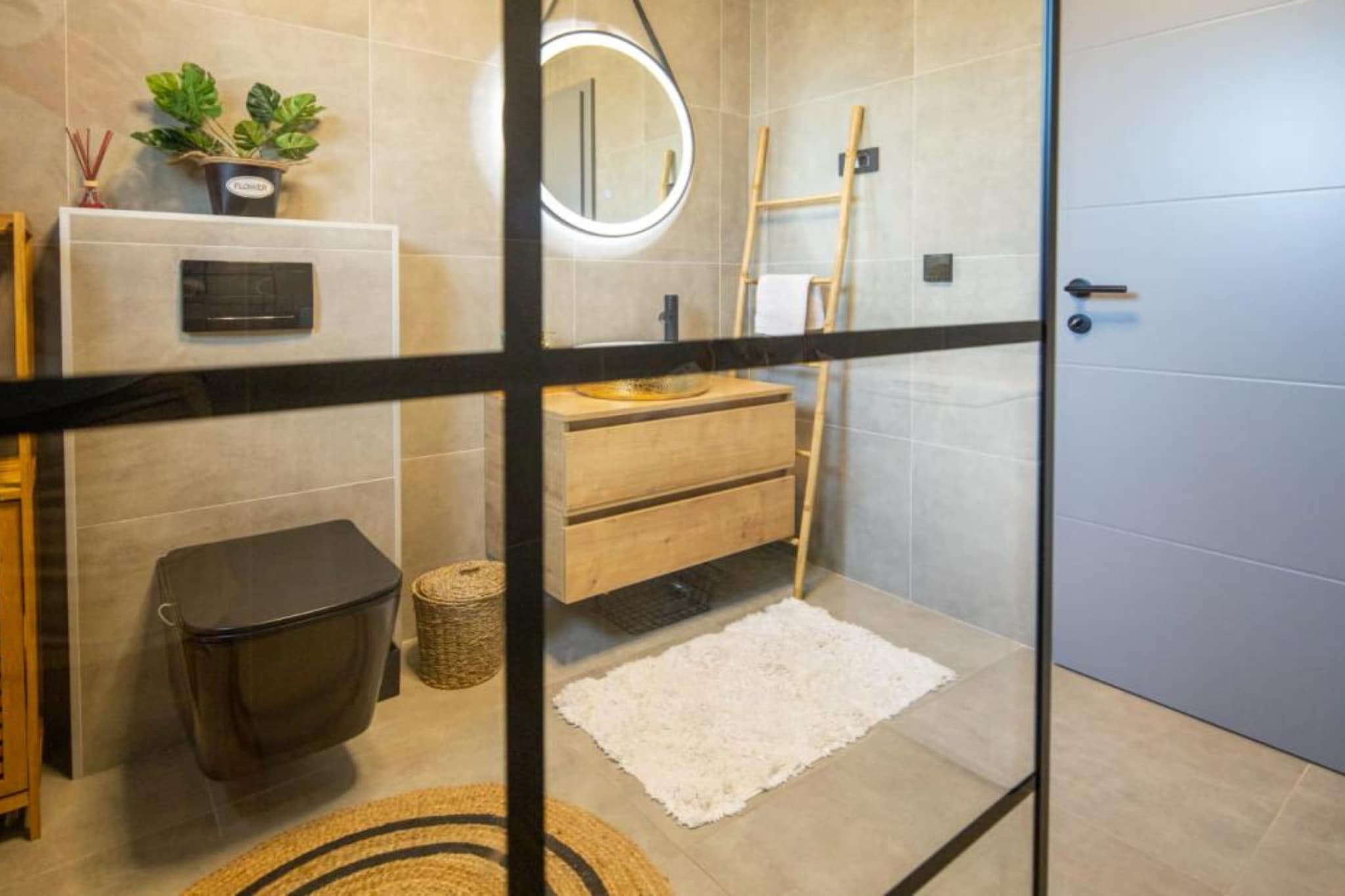 Lux Vintage House Bella Vita Biograd na Moru with Pool - Badkamer