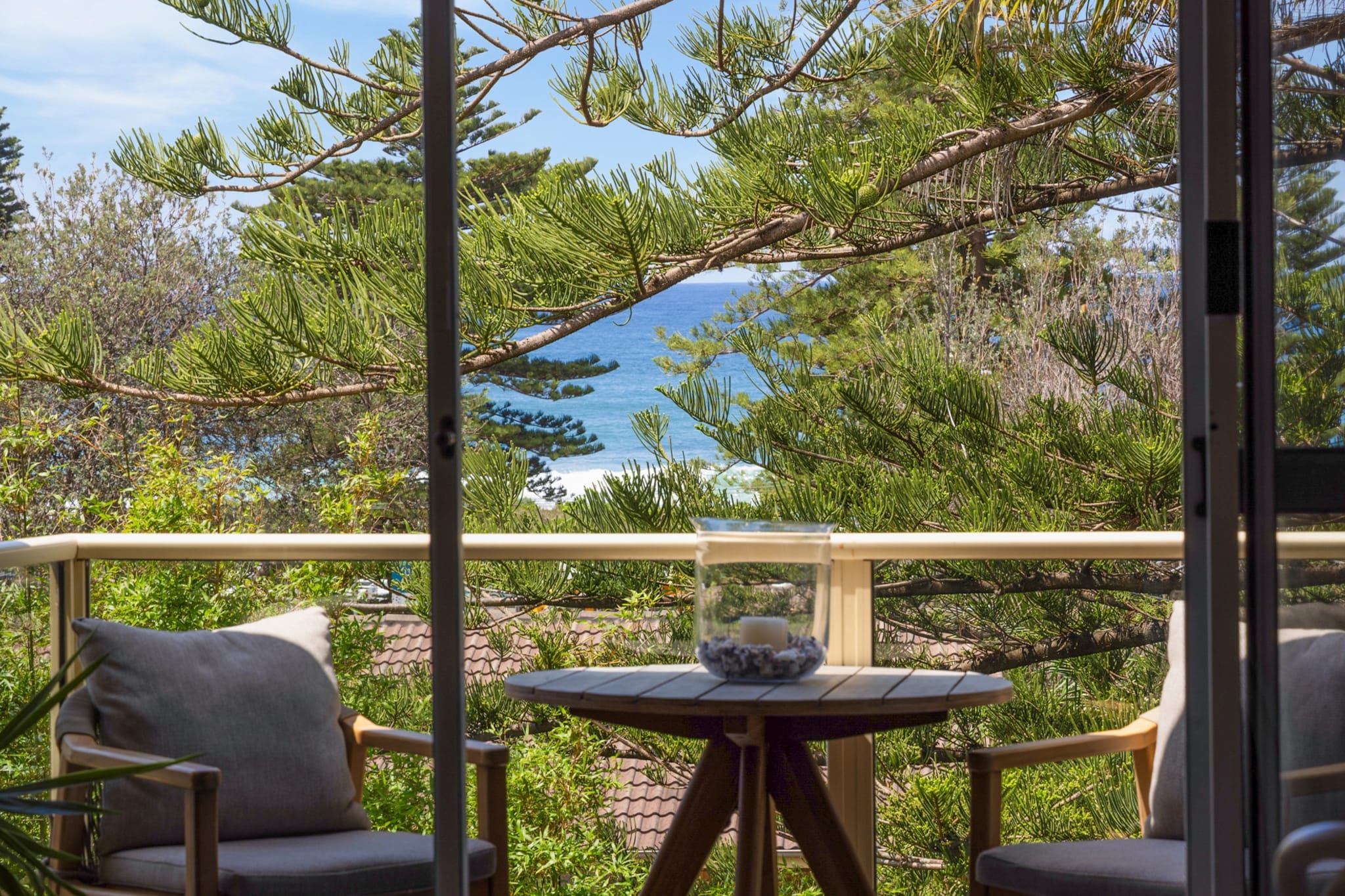 Sunrise Cove 2-Bed Apartment at Newport Beach