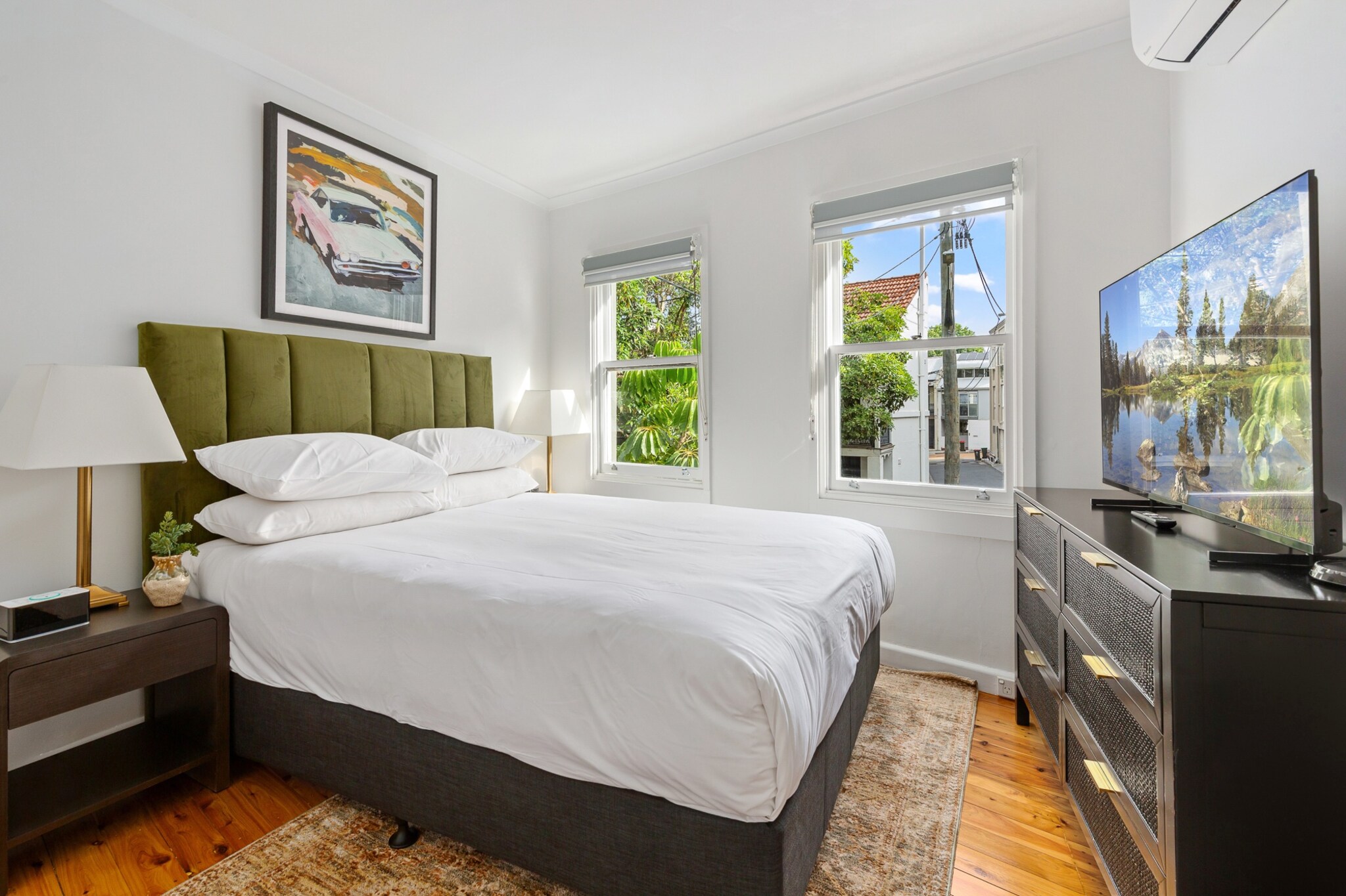 Charming 2-Bed Terrace in the Heart of Surry Hills