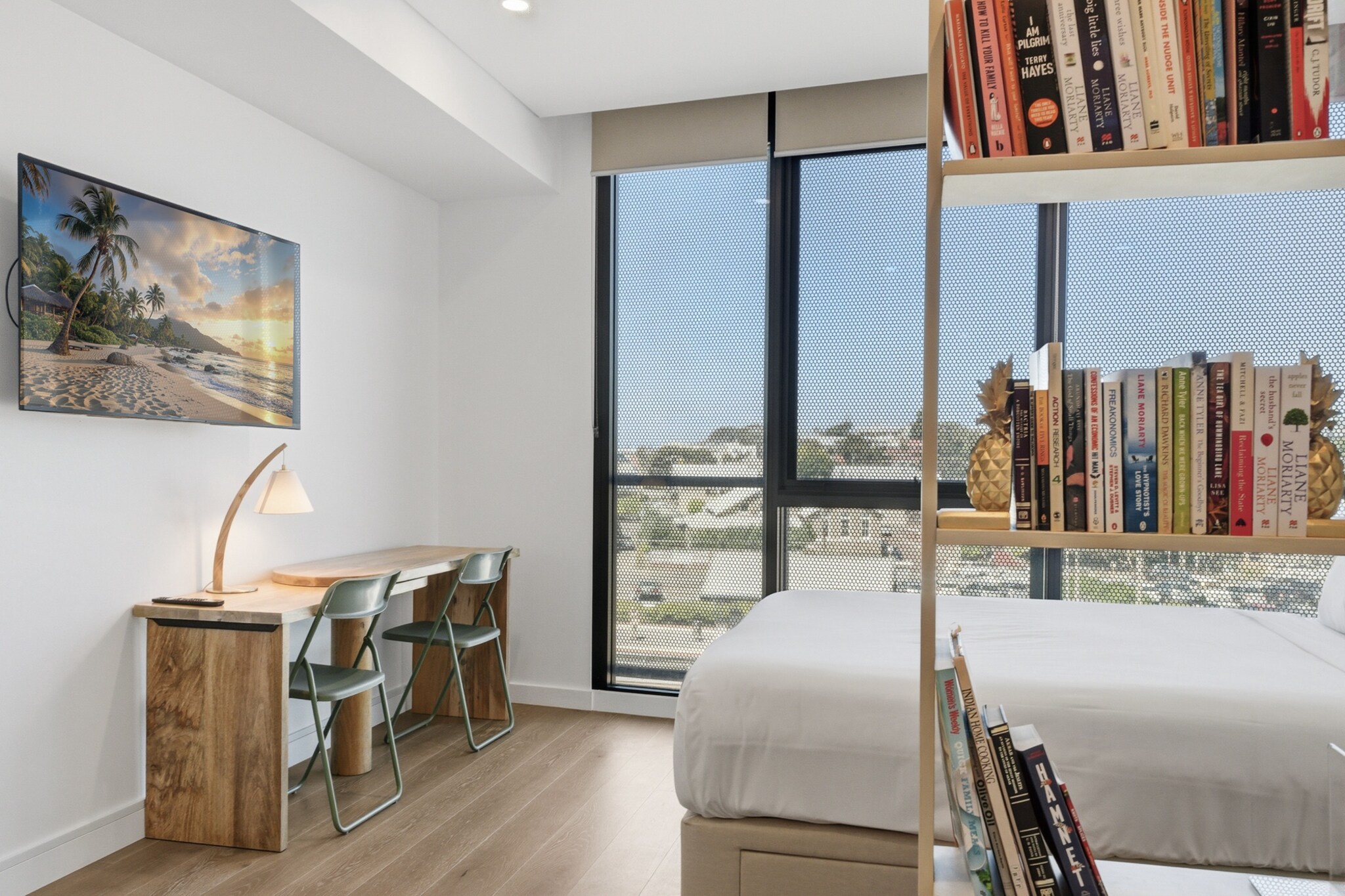 Located in vibrant North Fremantle, this modern studio apartment offers a stylish and convenient base with rooftop pool access and seamless self-check-in. Perfectly suited for beachgoers and café lovers, it provides a relaxing retreat with timber floors, a comfortable queen bed, and a fully equipped kitchen.
Public Transport: 300 m to North Fremantle train station.
Getting There: 30 minutes by car from Perth Airport.