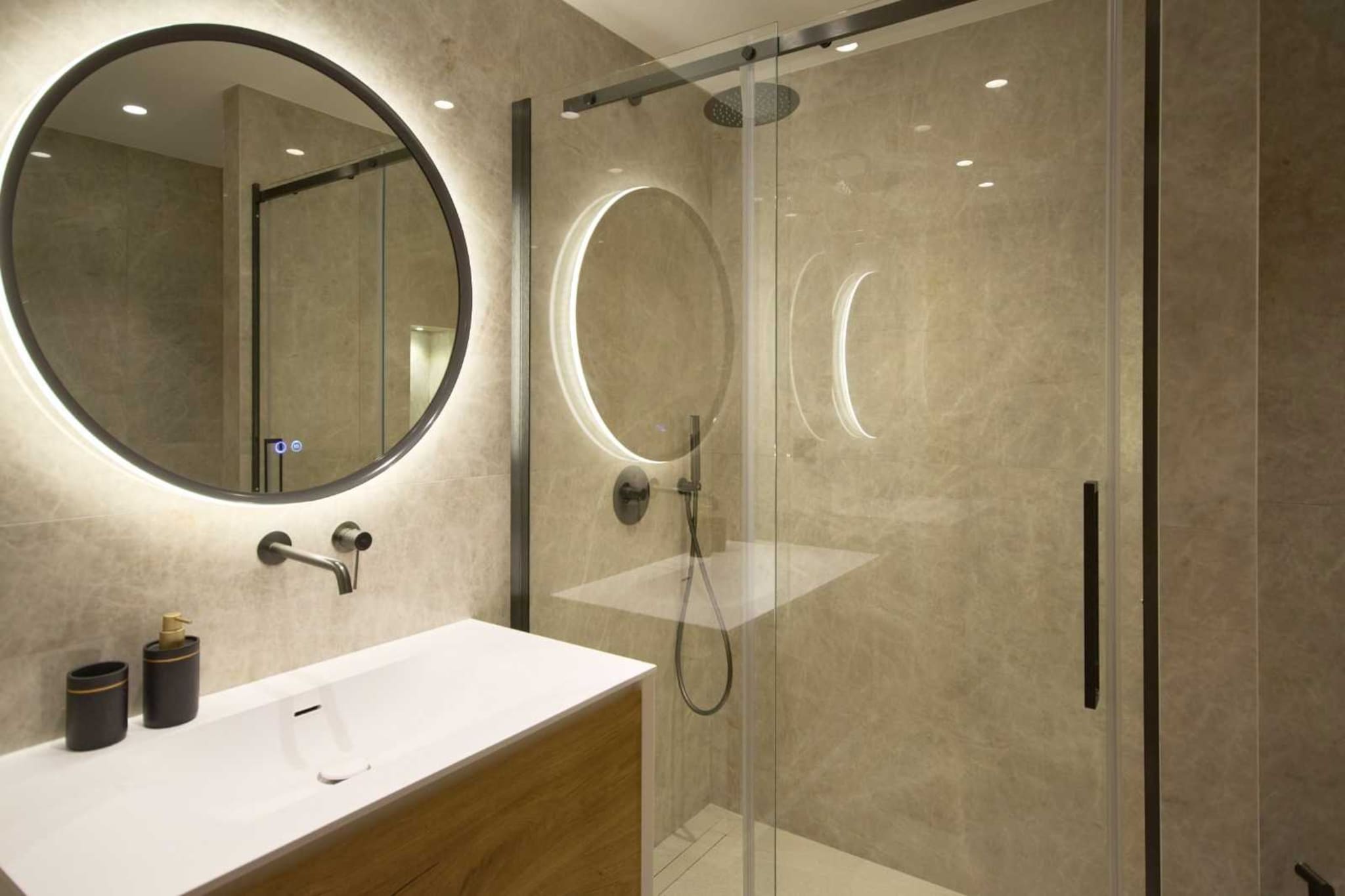 JL-64-ANTIBES-Niet-getagd