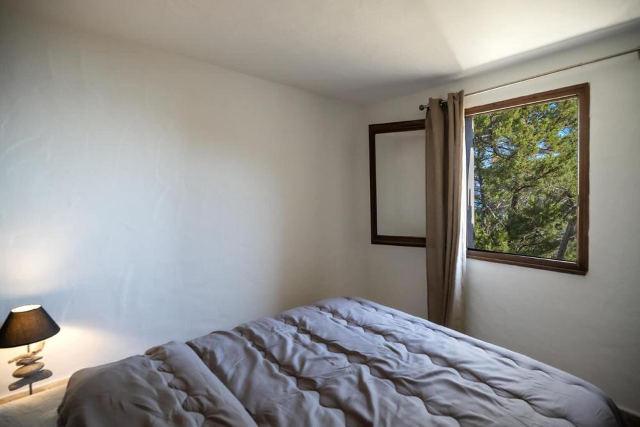 Villa T4 duplex à la location sur Porto-Vecchio-Schlafzimmer