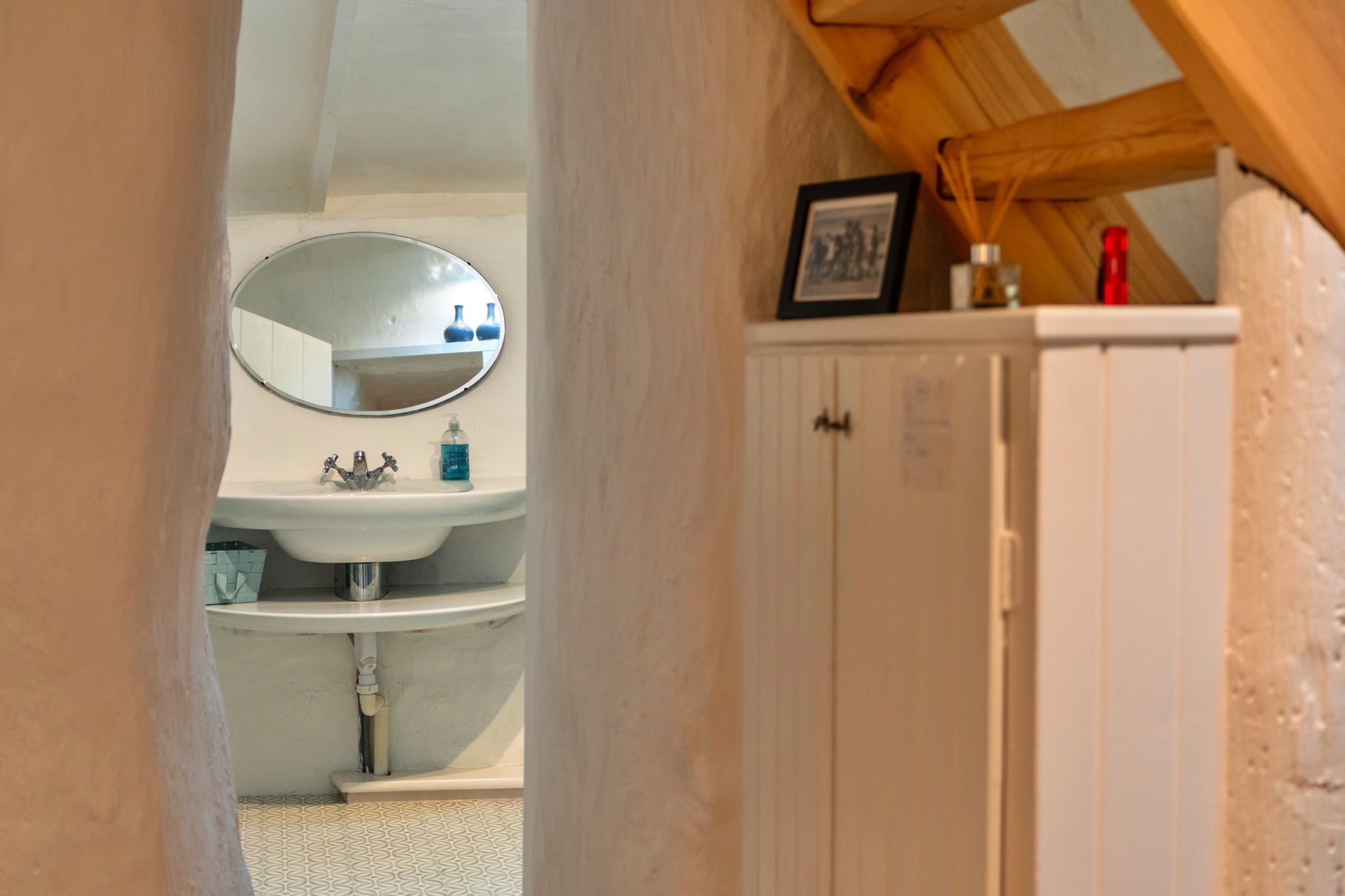 Spray Barn - Bathroom
