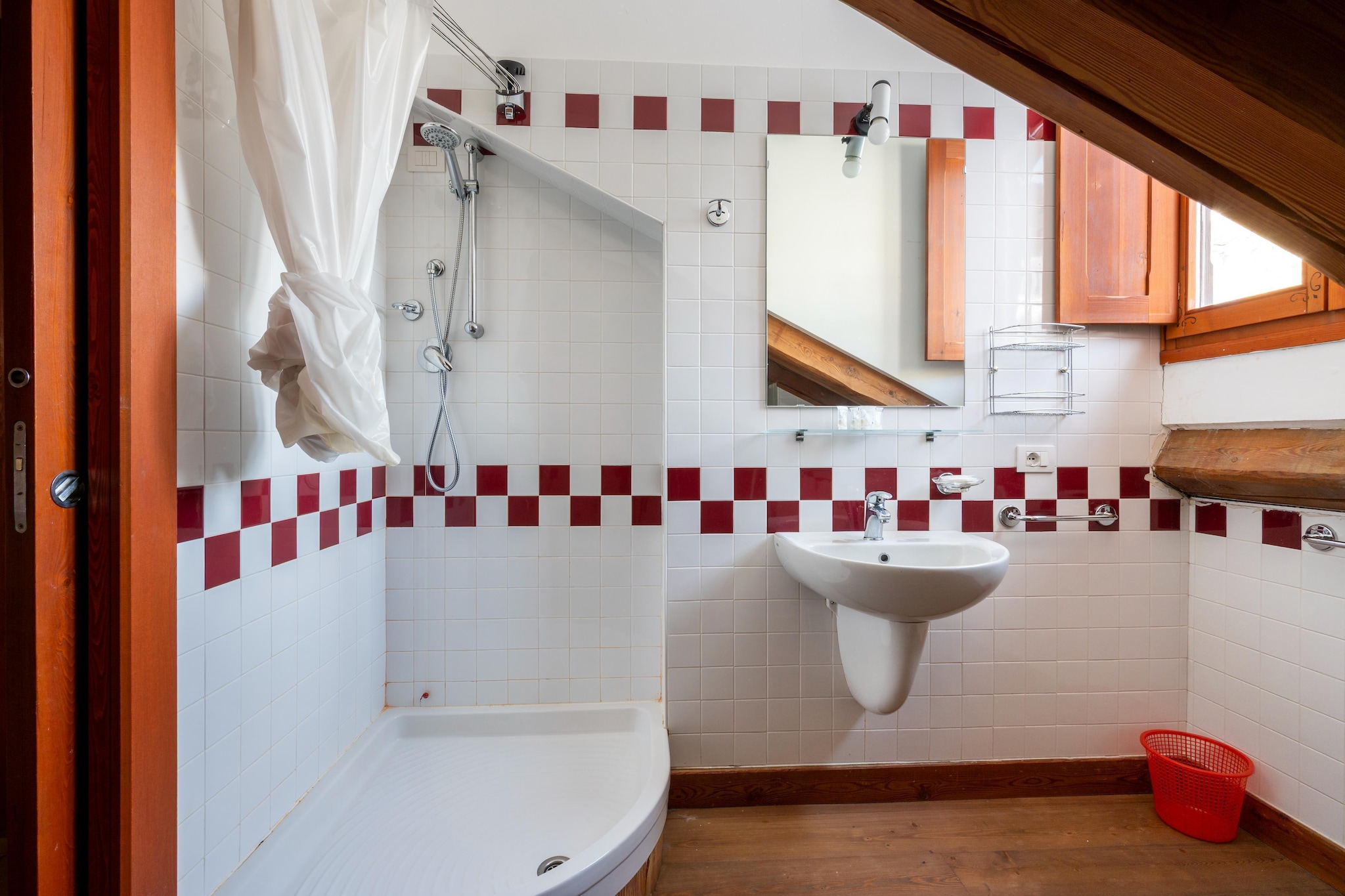 TRILO 2 CERESOLE - Badkamer