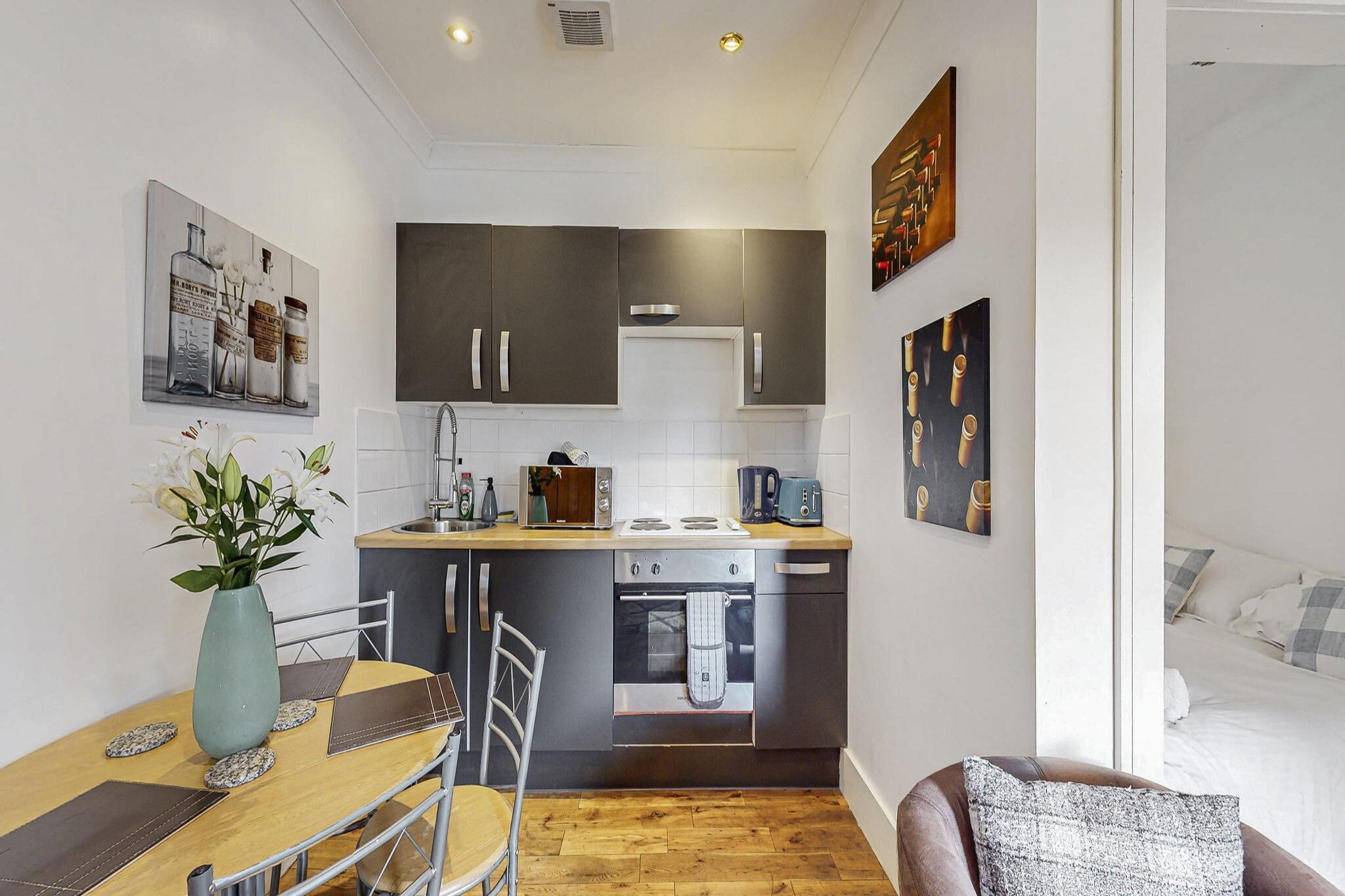 Garden Cottage at Ormidale House
