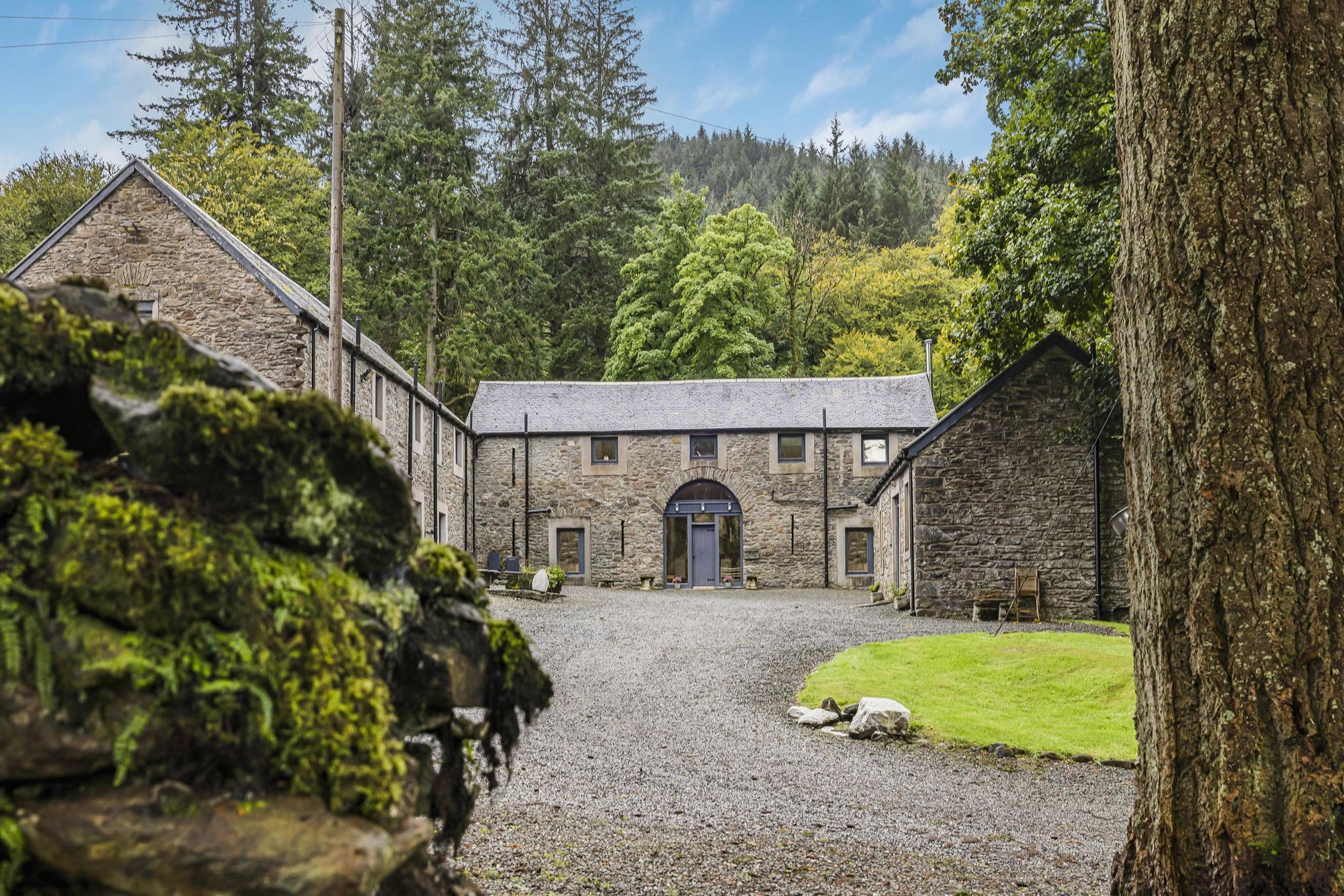 Mill House at Ormidale House - Buitenkant zomer