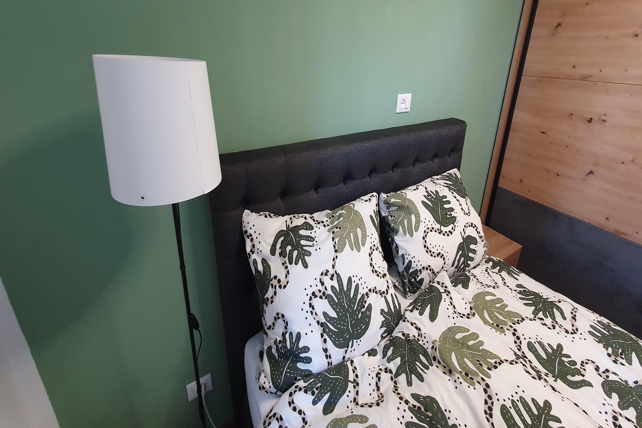 Charmante Villa mit drei Apartments und Meerblick-Chambre