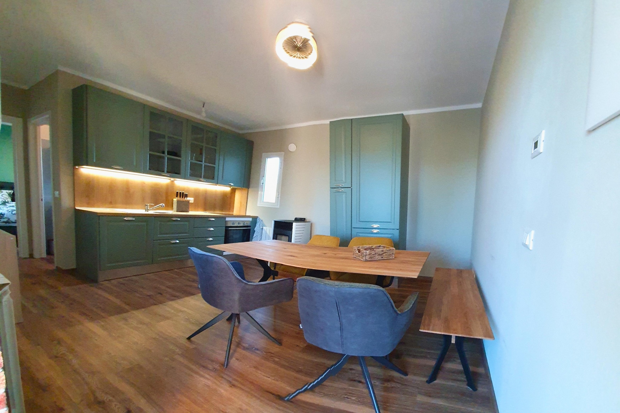 Charmante Villa mit drei Apartments und Meerblick-Salle à manger