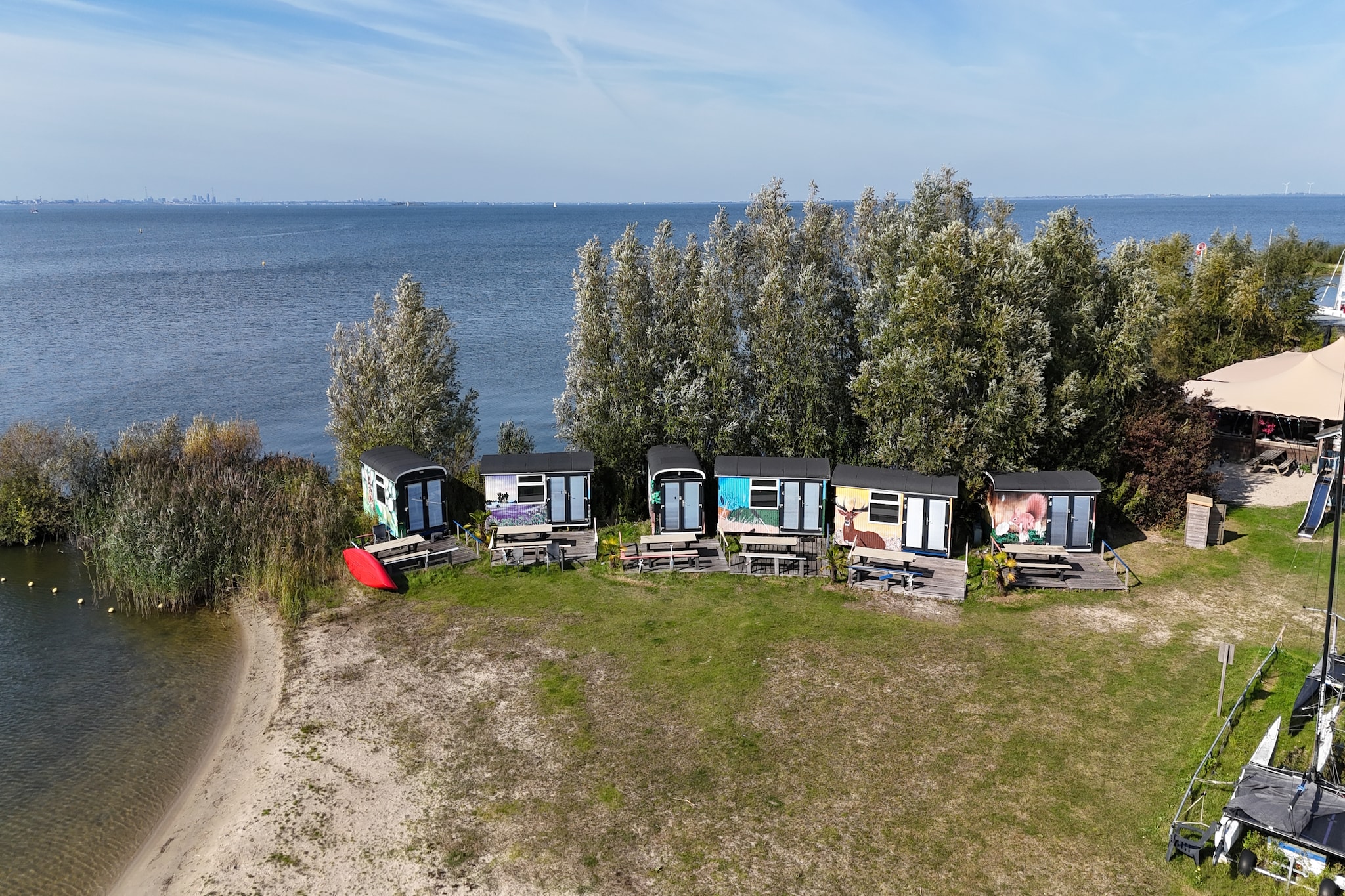 Tiny Wagons Marina Muiderzand Almere (Nr 1-6) with bunk bed (copy) - Zones été à 1 km