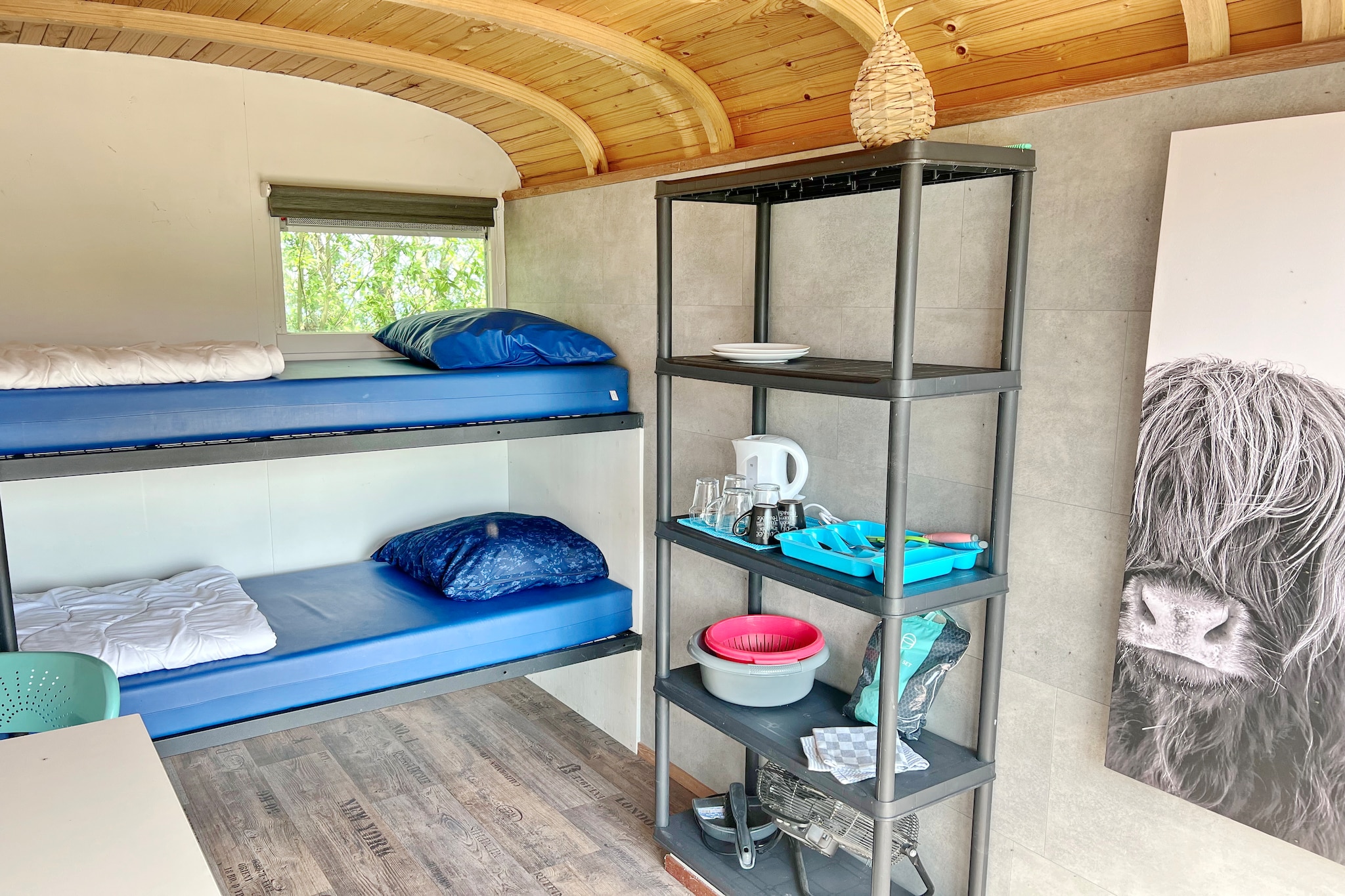 Tiny Wagons Marina Muiderzand Almere (Nr 1-6) with bunk bed (copy)
