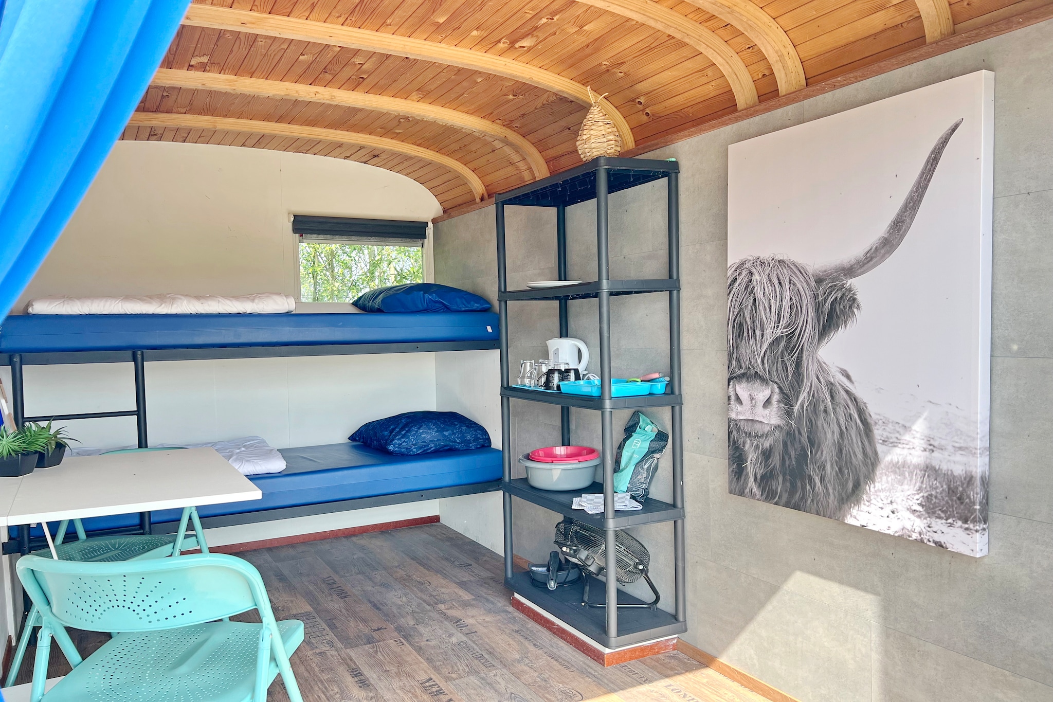 Tiny Wagons Marina Muiderzand Almere (Nr 1-6) with bunk bed (copy) - Chambre
