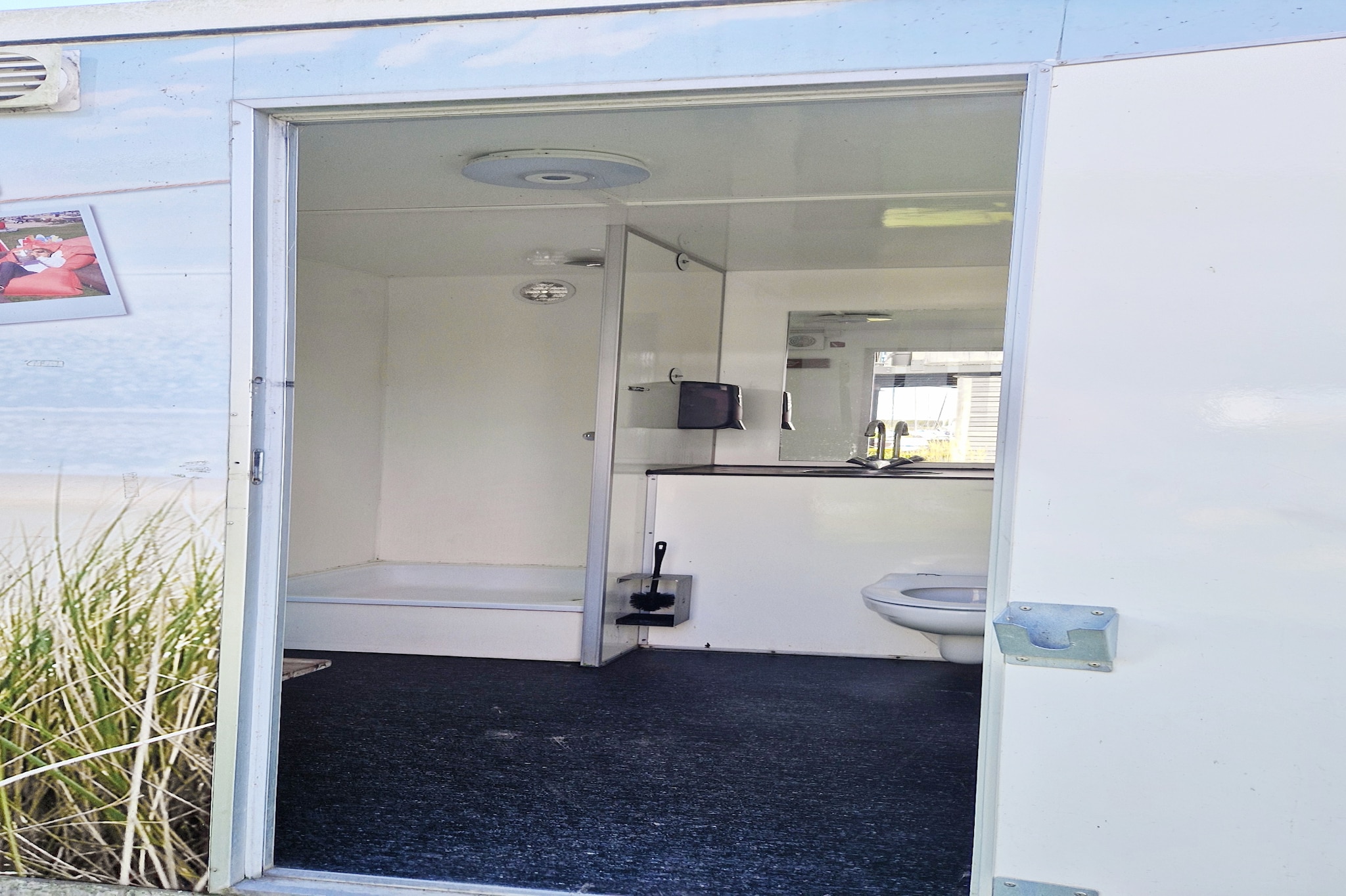 Tiny Wagons Marina Muiderzand Almere (Nr 1-6) with bunk bed (copy) - Salle de bain