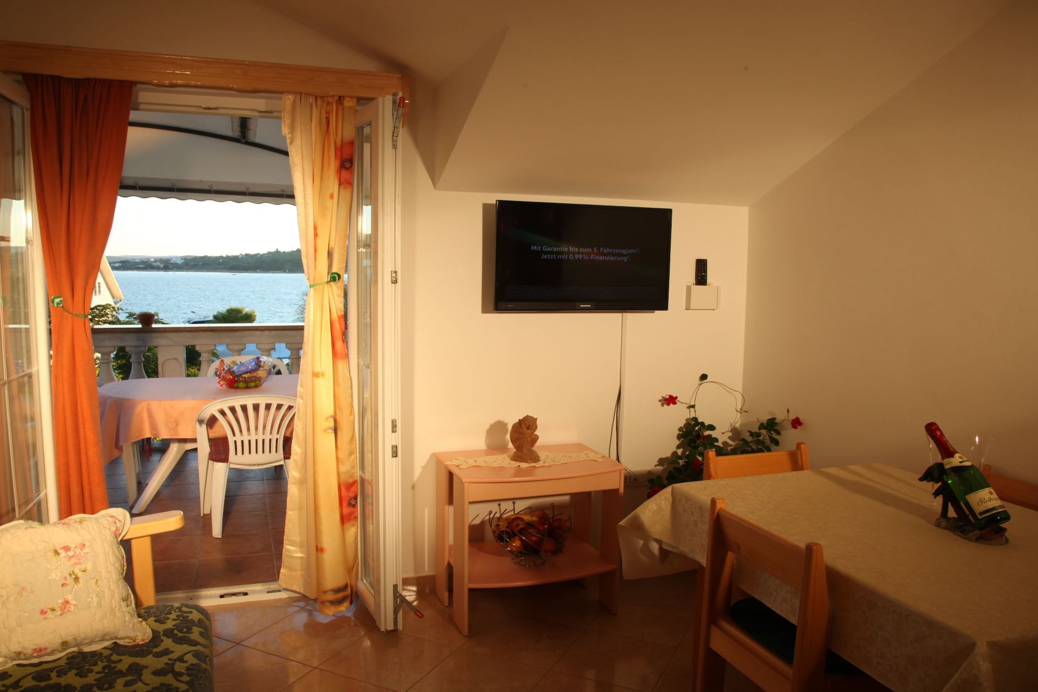Apartments Gabi - Two Bedroom Apartment with Balcony and Sea View (B3)