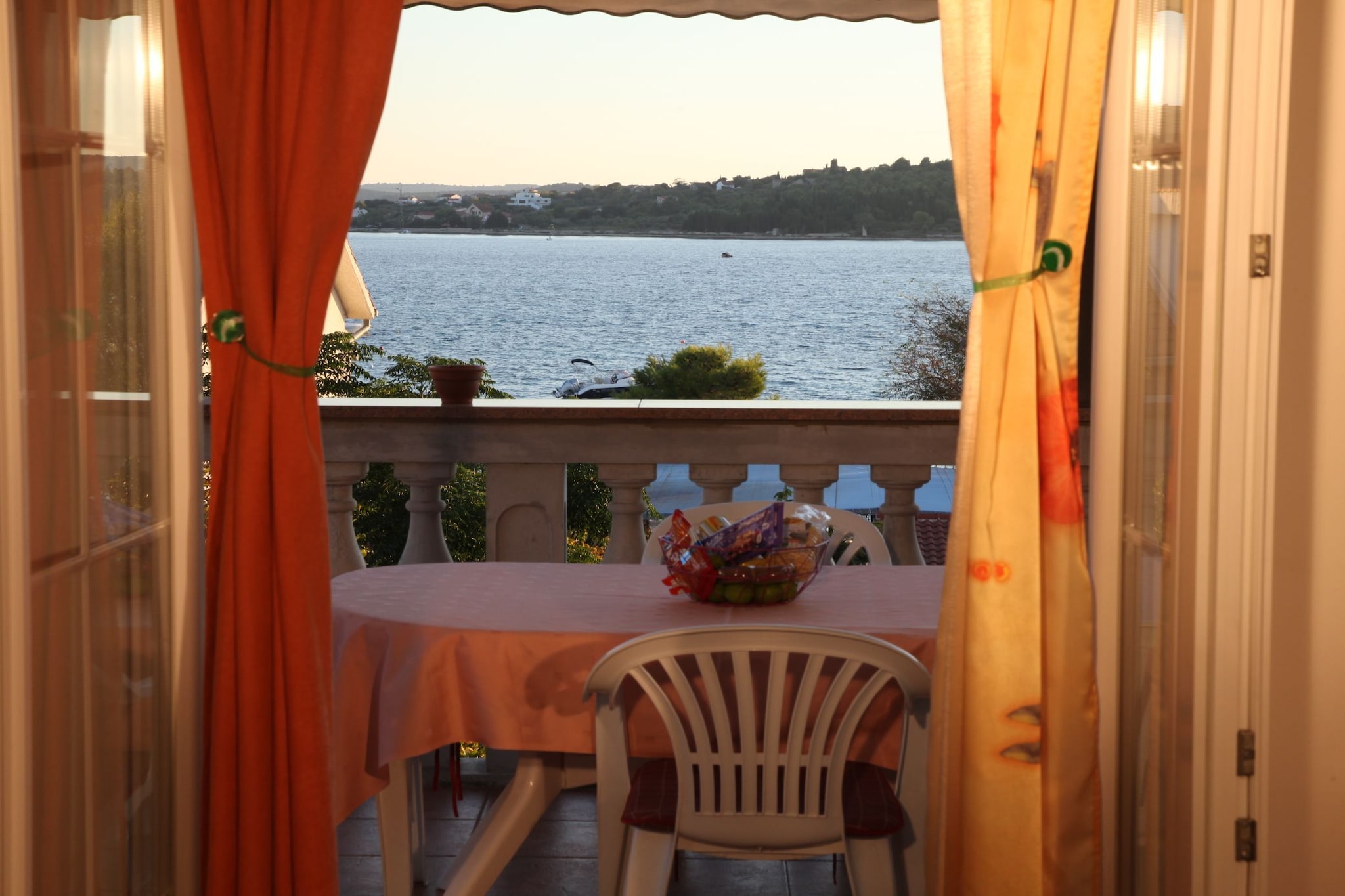 Apartments Gabi - Two Bedroom Apartment with Balcony and Sea View (B3) - Terrasbalkon