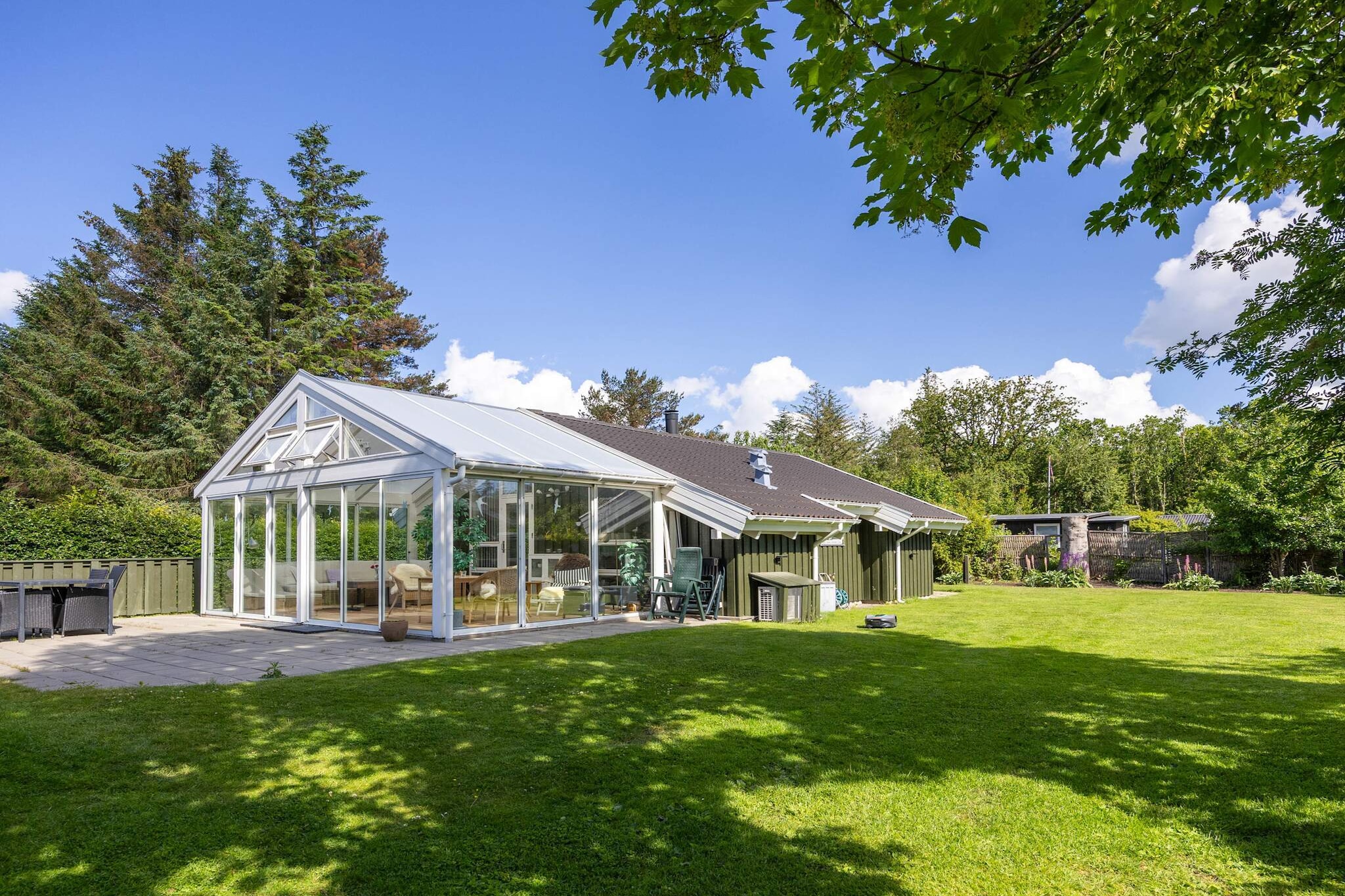 Gemütliches Ferienhaus für vier Gäste - Im Freien