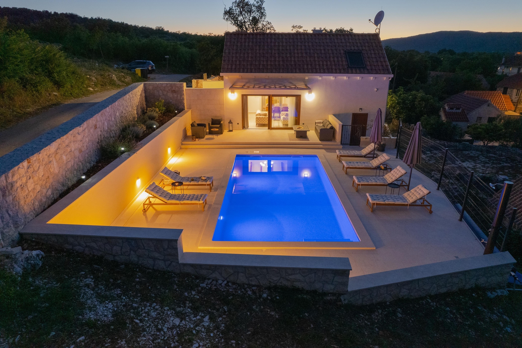Kreševo Family Villa with heated Pool