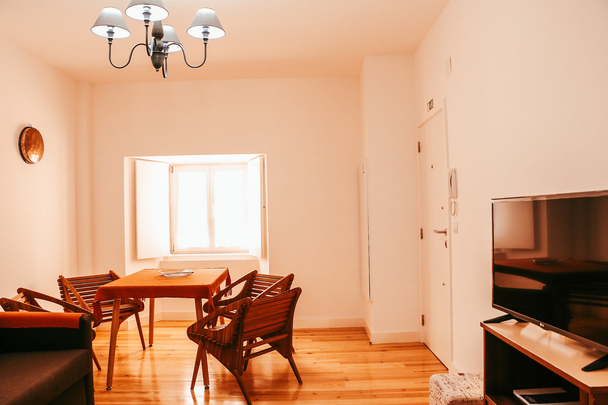 Kalathos House 2 with Terrace By Gt House-Eetkamer