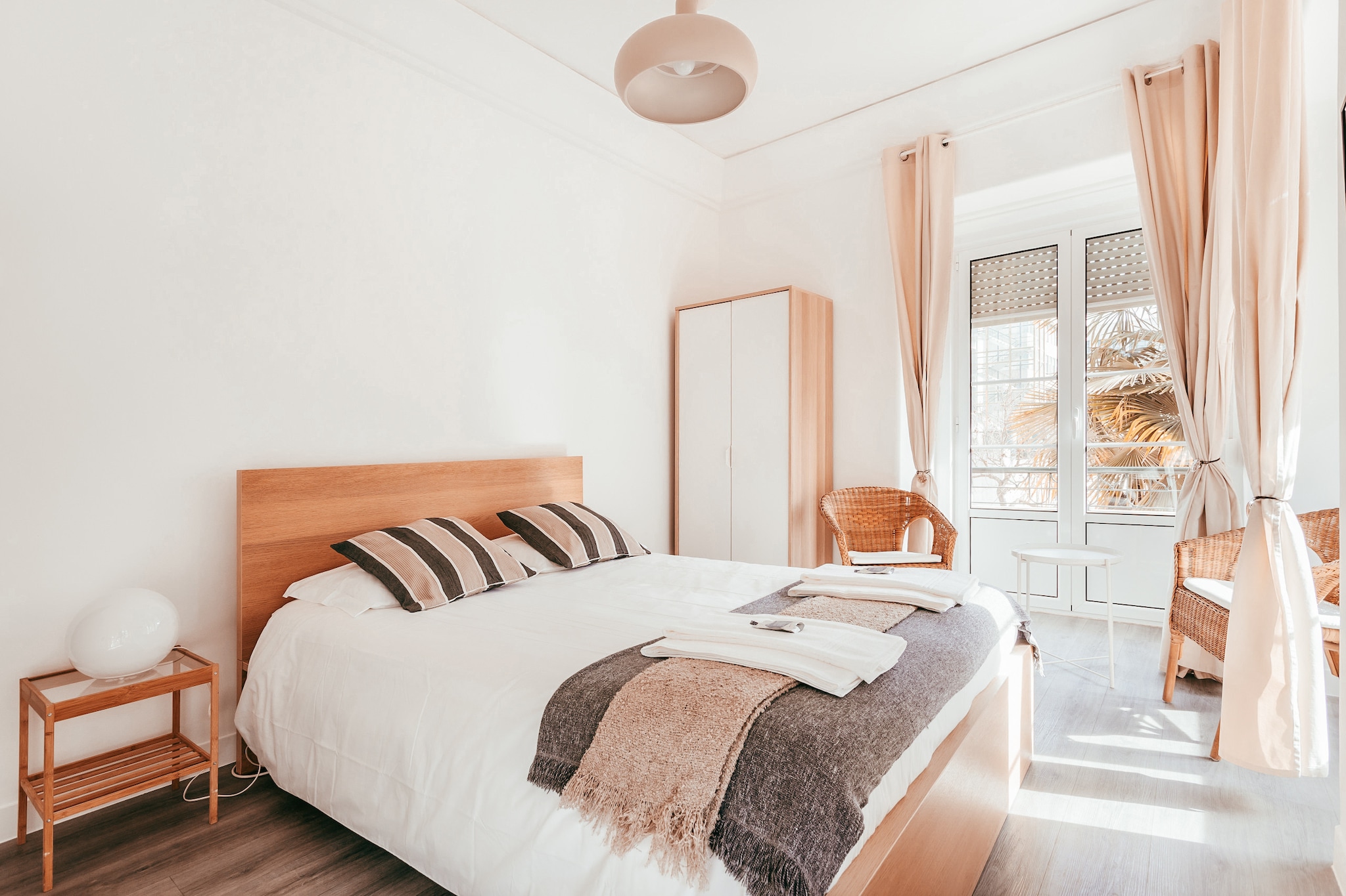 Lisbon 7Rooms By Gt House-Bedroom