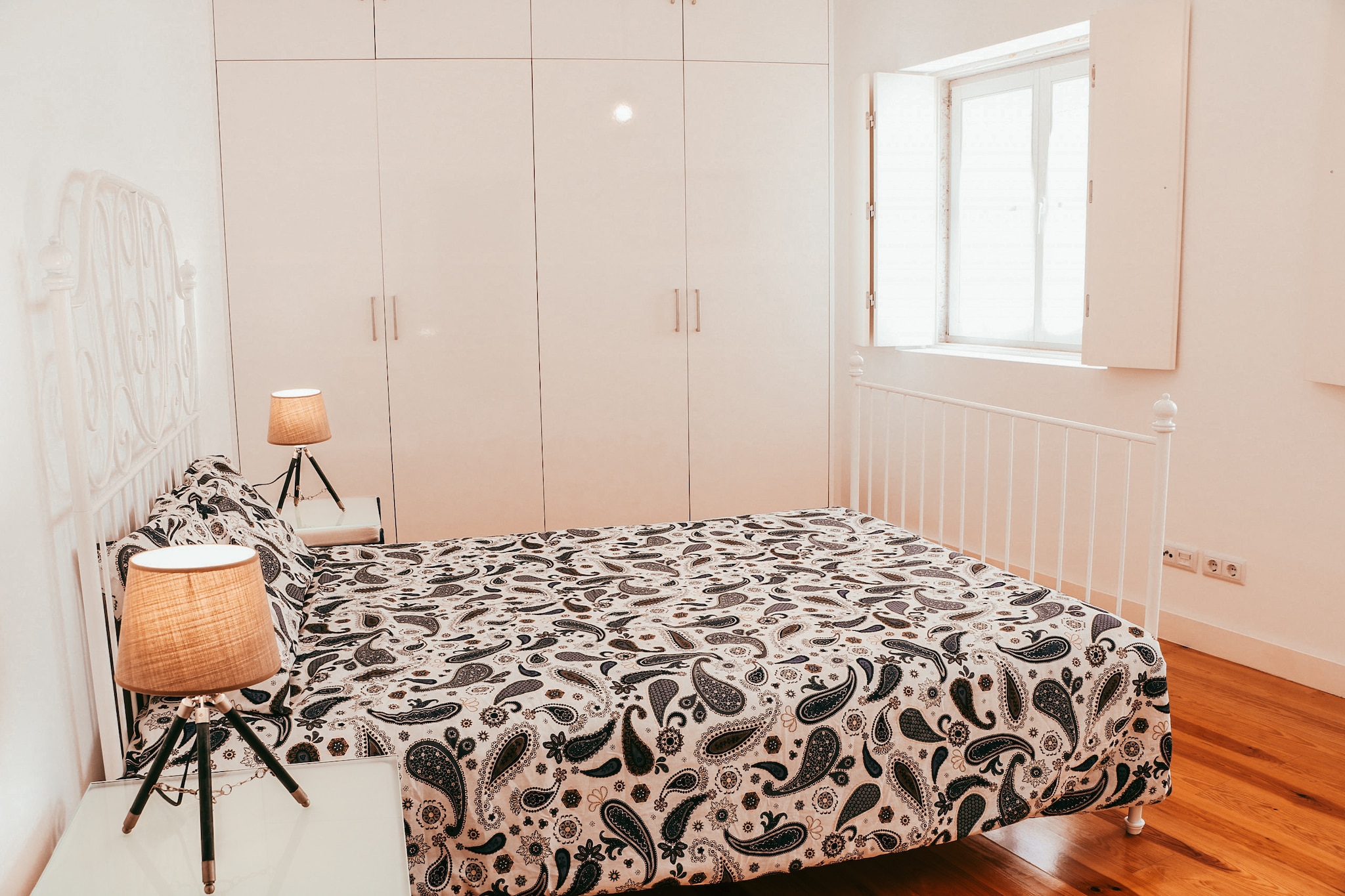 Kalathos House 1 with Terrace By Gt  House-Slaapkamer