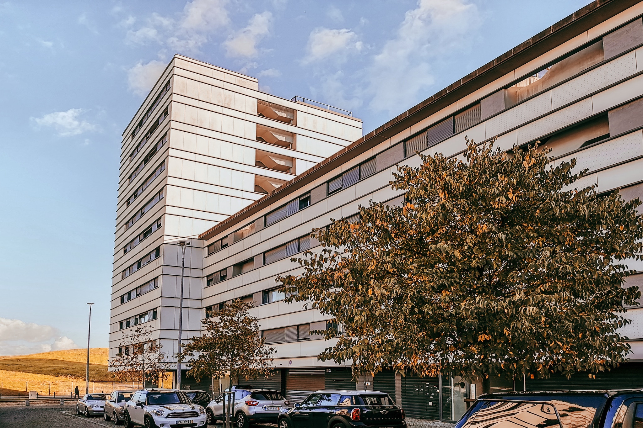 Bridge View with Balcony By Gt House