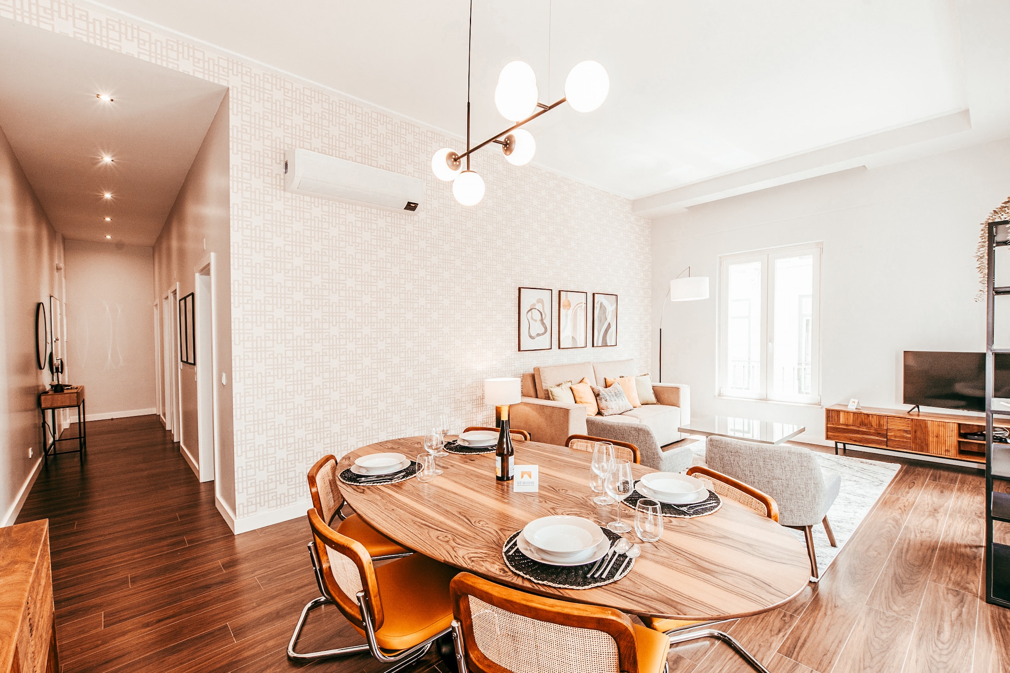 Elegant & Sophisticated Campo Ourique by GT House-Esszimmer