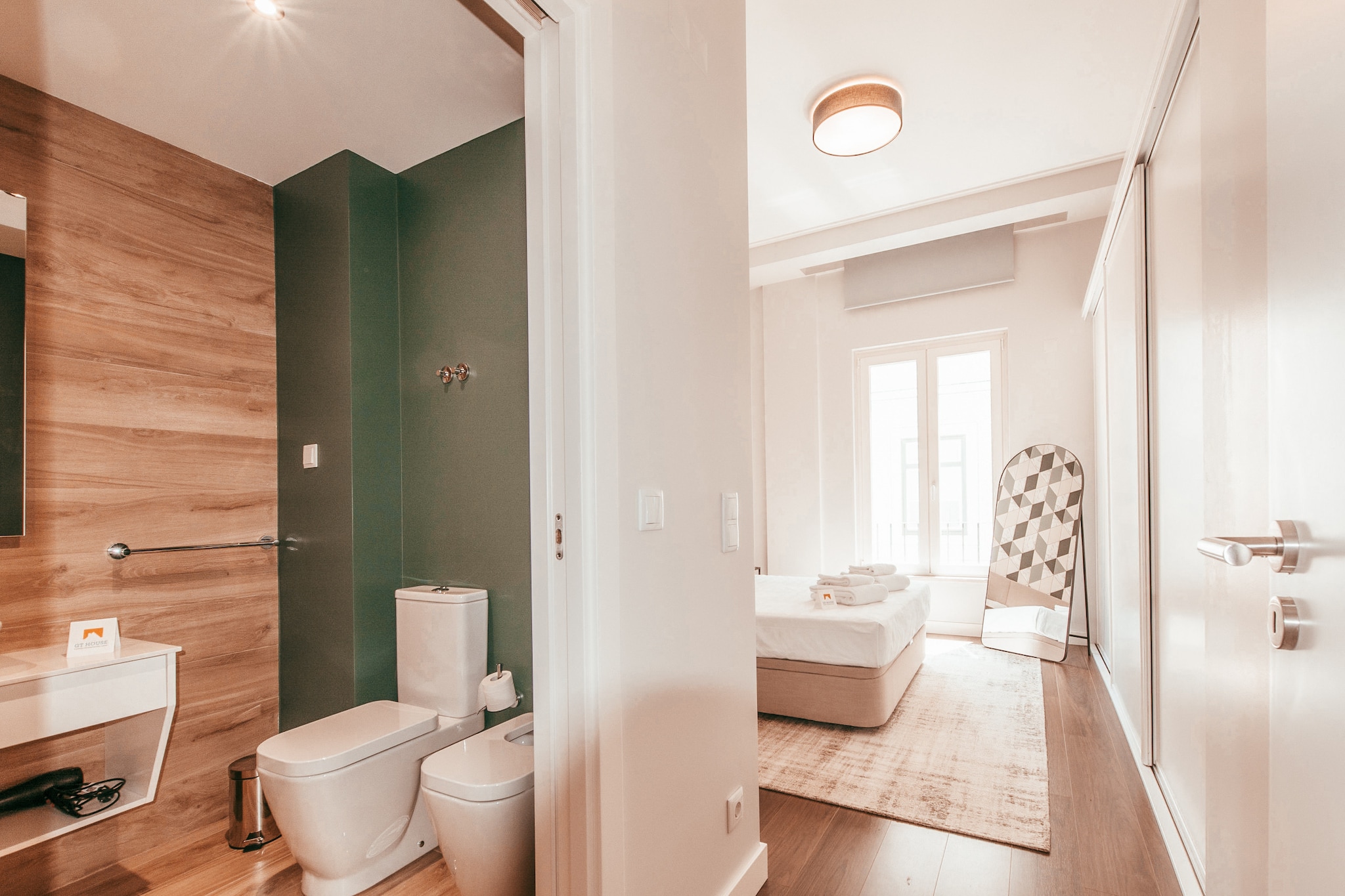 Elegant & Sophisticated Campo Ourique by GT House-Badezimmer