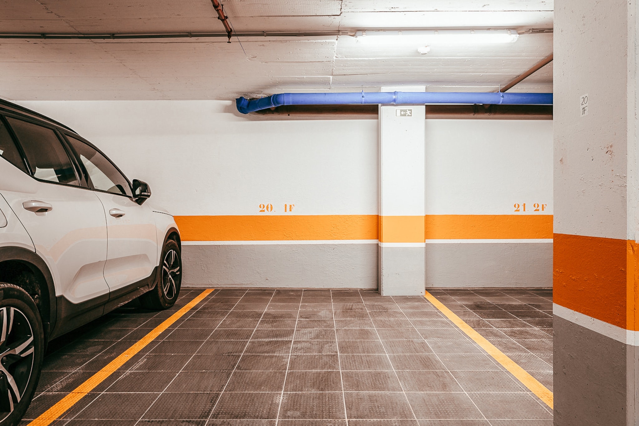 Elegant & Sophisticated Campo Ourique by GT House-Image-tags.garage