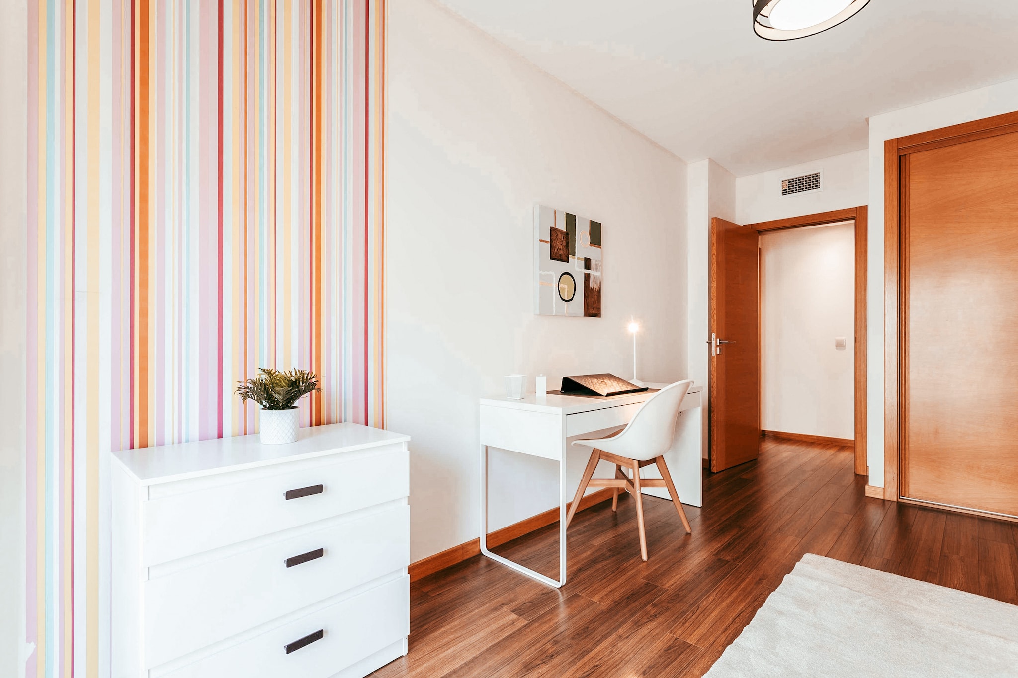 Modern & Elegant 2 bedroom in Amadora by GT House-Schlafzimmer