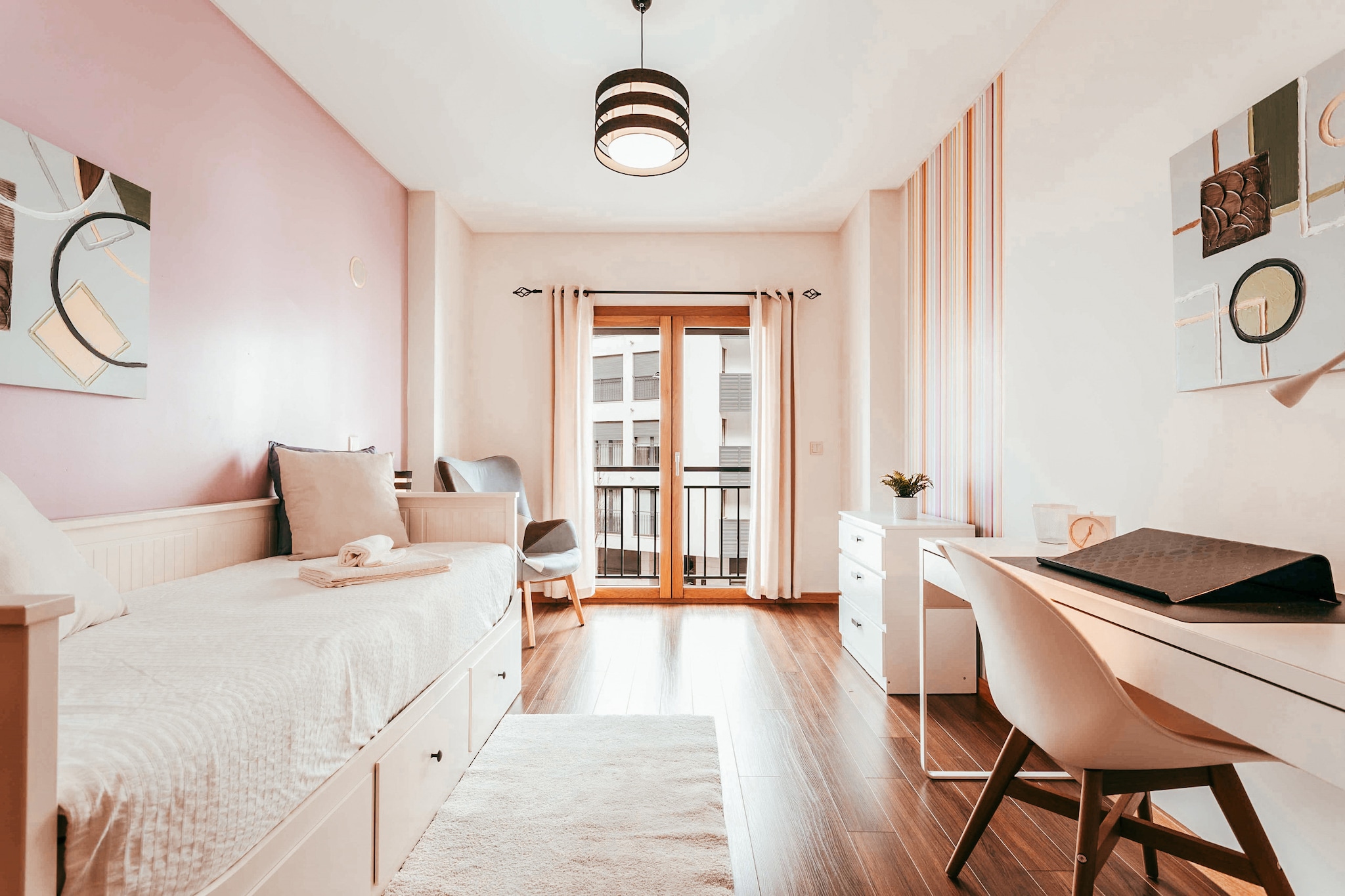 Modern & Elegant 2 bedroom in Amadora by GT House-Schlafzimmer