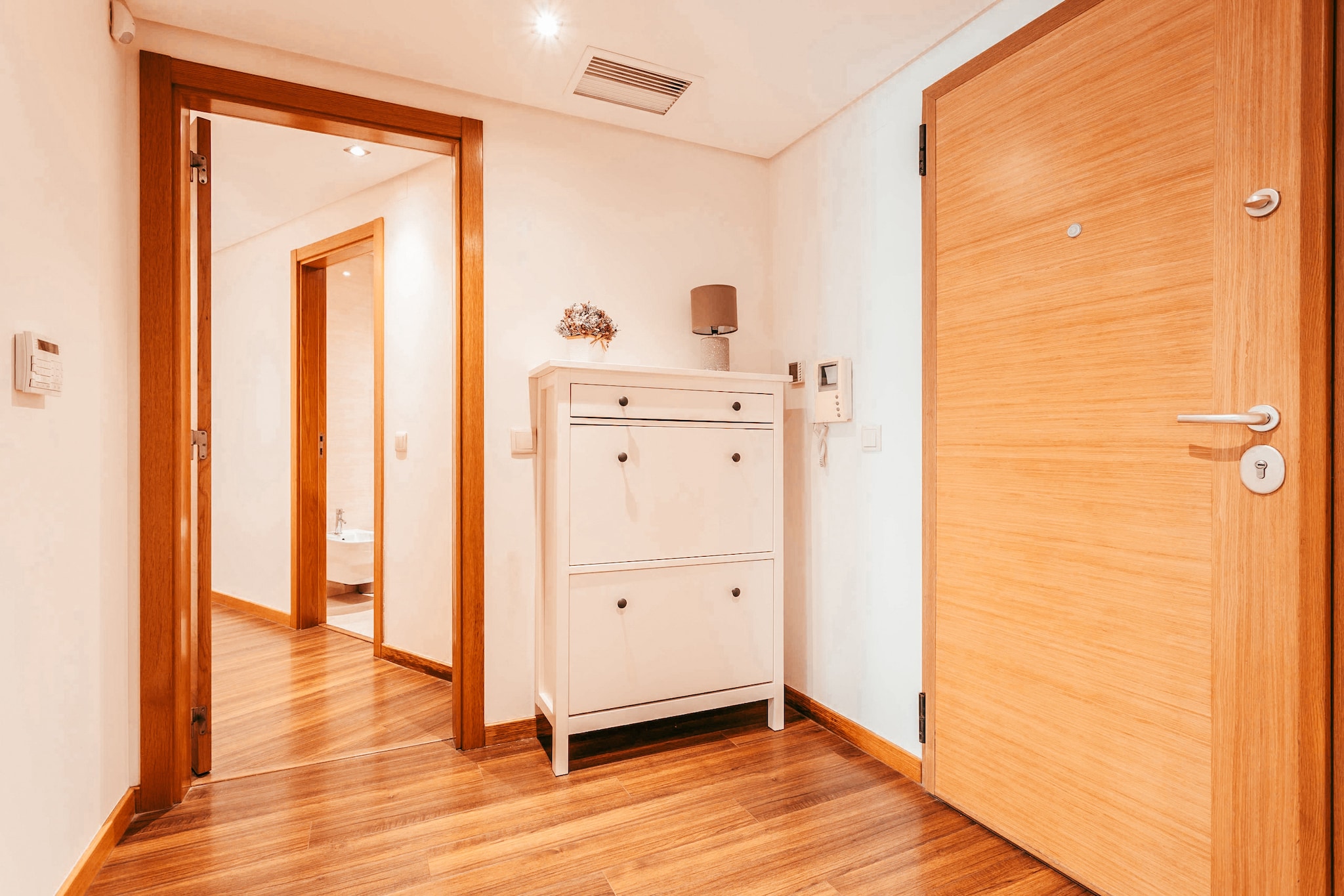 Modern & Elegant 2 bedroom in Amadora by GT House-Flur