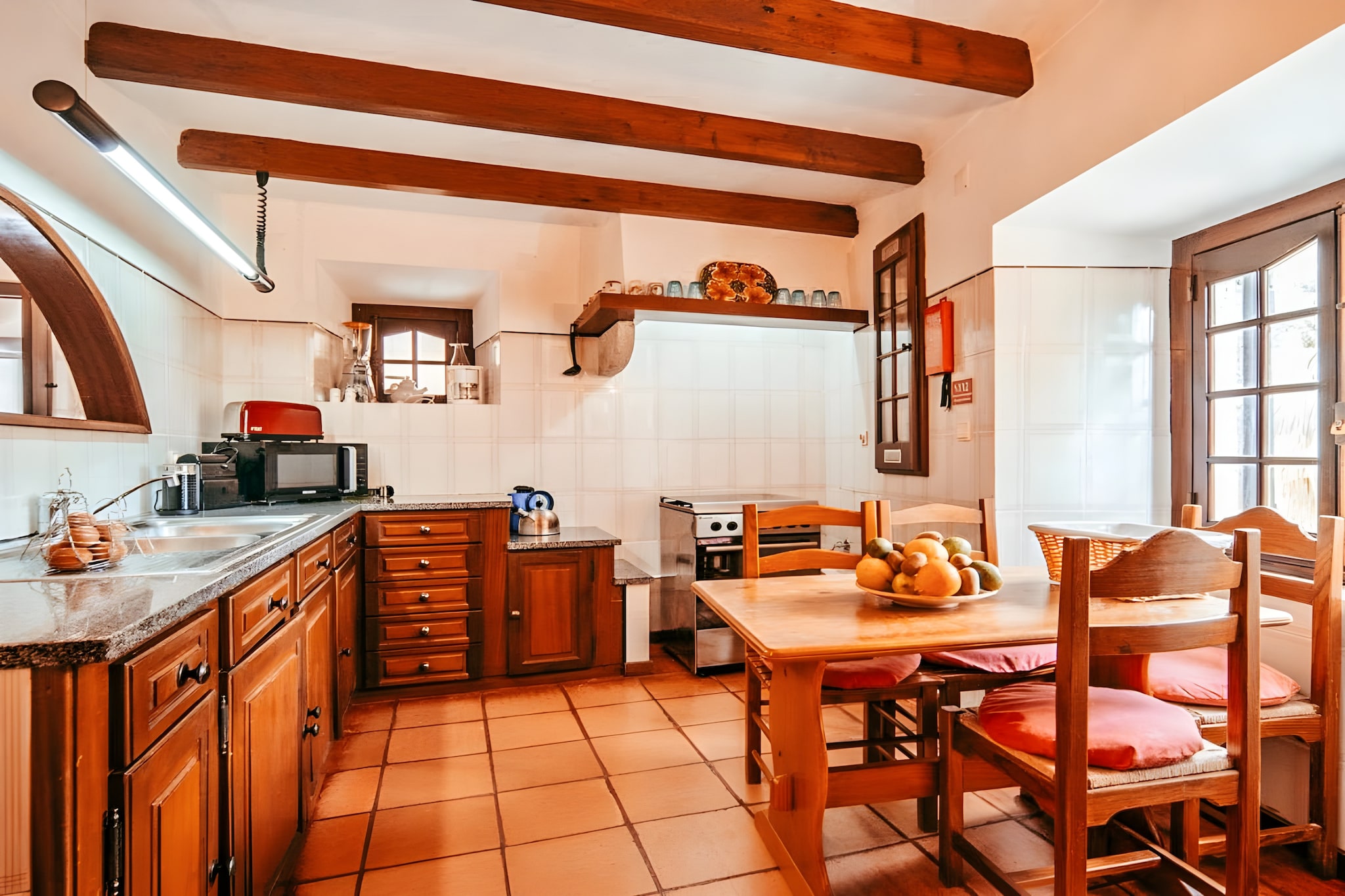 Oliveira's Houses By Gthouse-Küche