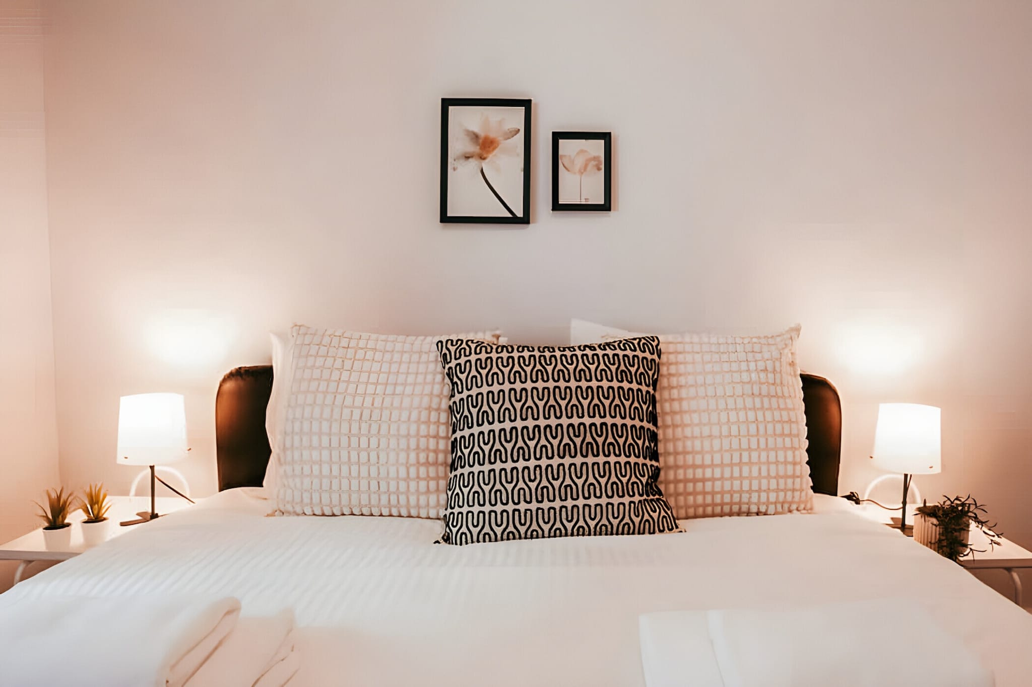 Historic & Stylish 3Bed City Centre By Gt House-Schlafzimmer