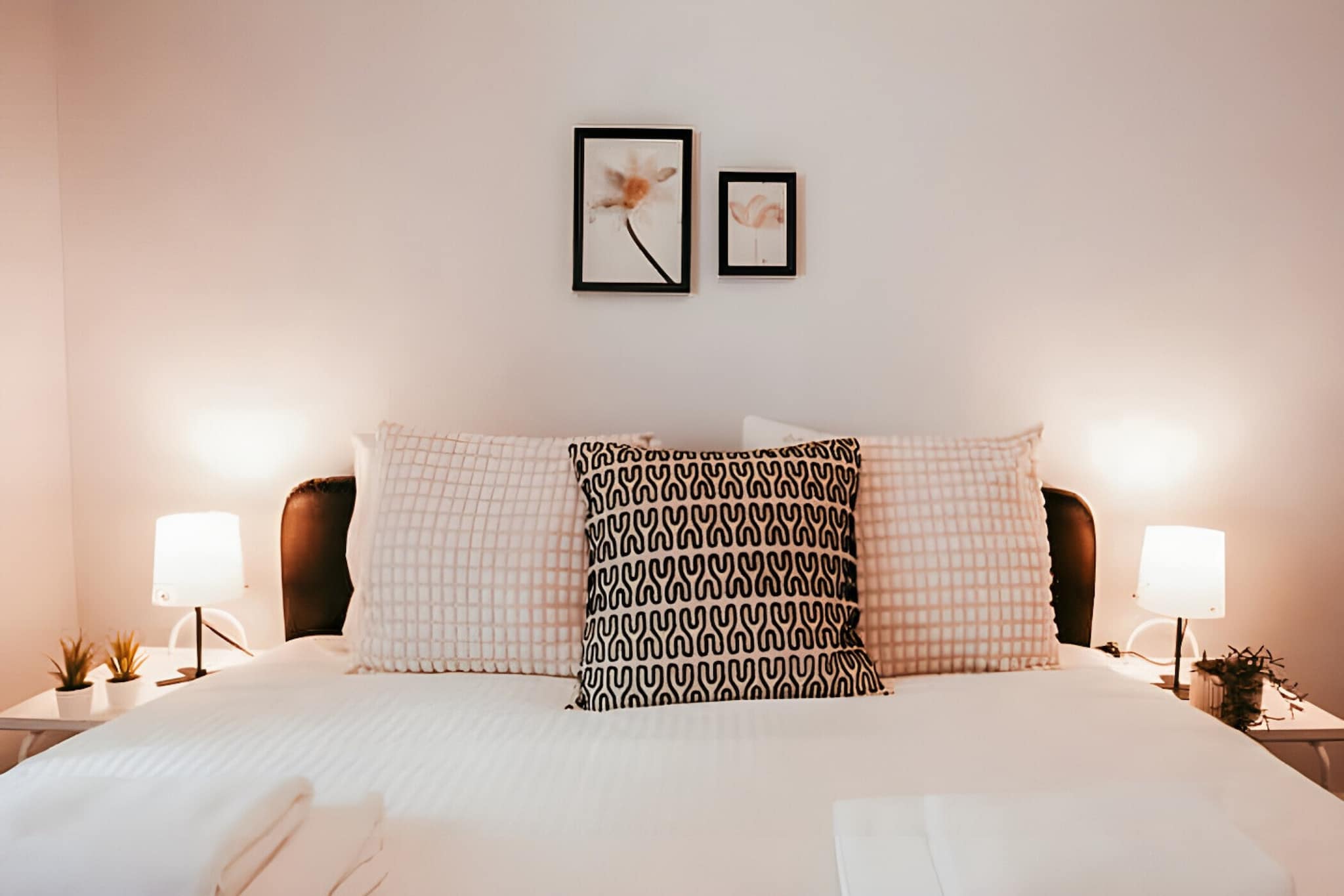 Historic & Stylish 3Bed City Centre By Gt House-Schlafzimmer