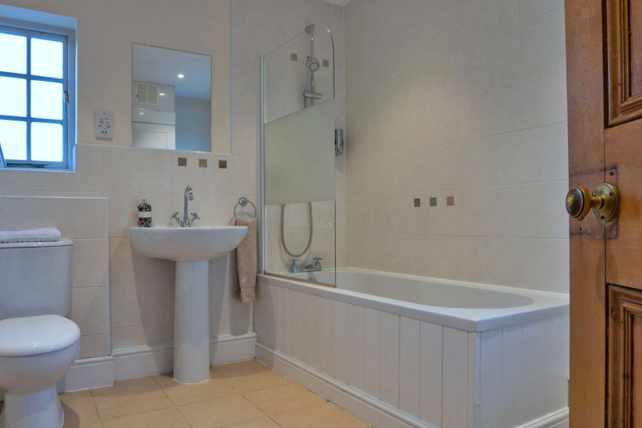 South Lodge at Longford - Bathroom