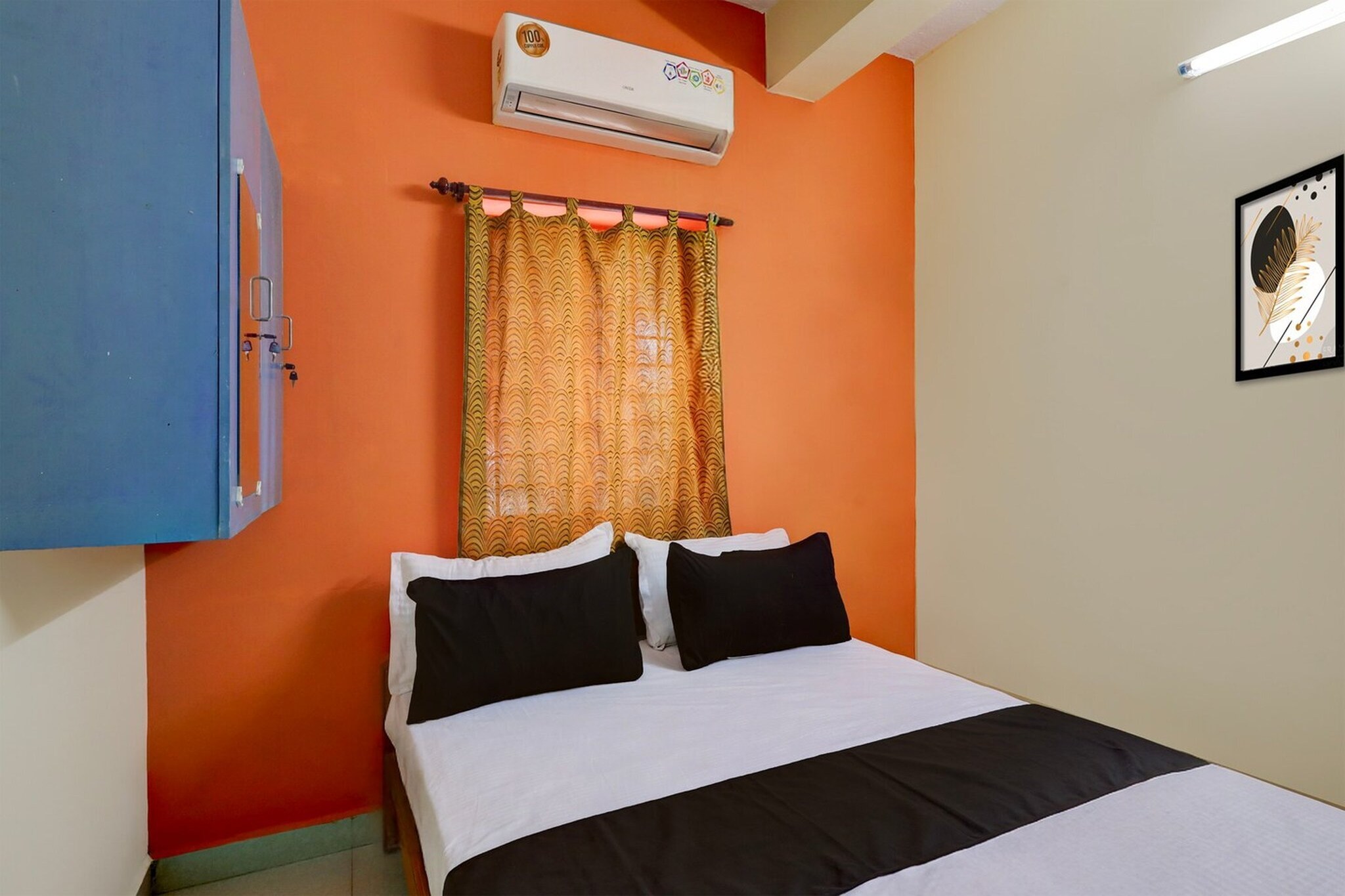 Enjoy a comfortable and hassle-free experience at our thoughtfully designed property. Each room is equipped with modern amenities, cozy bedding, and elegant decor to make you feel right at home. Located conveniently with easy access to public transport and major attractions, it's perfect for both business and leisure travelers. Cleanliness and guest comfort are our top priorities, and our team is available 24/7 to assist you throughout your stay.
Unmarried couples are warmly welcome at this property.
Guests with local ID proof are warmly welcome.
Foreign guests are welcome and allowed to stay at this property without any restrictions
Early Check-In Policy: A full day’s room rate will be charged for check-ins before 6:00 AM. Complimentary early check-in is available between 6:00 AM and 10:00 AM, subject to room availability.
Check-in is only available to guests aged 18 and above. Please provide a government-issued ID to confirm your age.