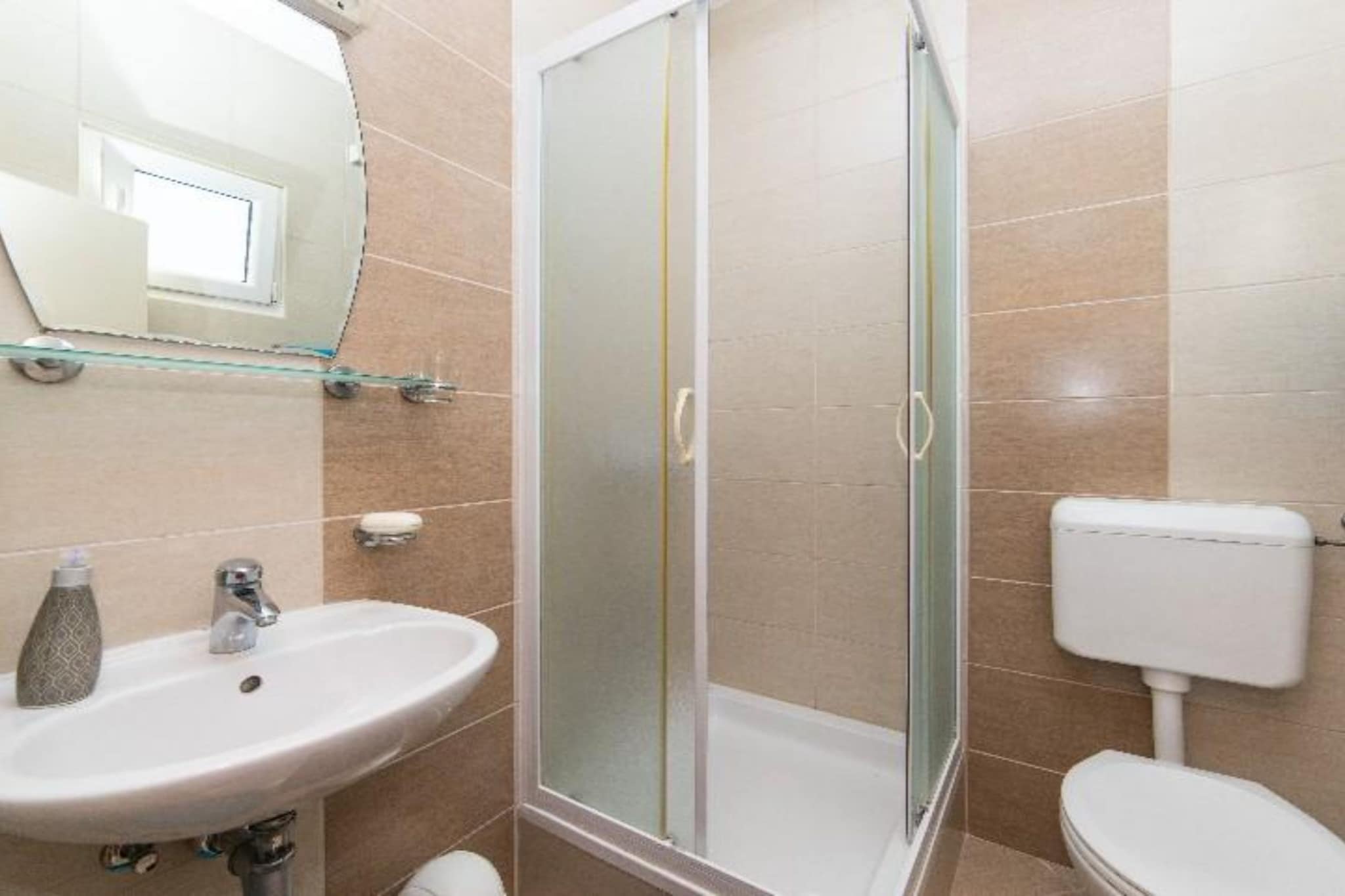 Apartments Smiljana Podaca - Studio apartment with sea view  3 - Badkamer