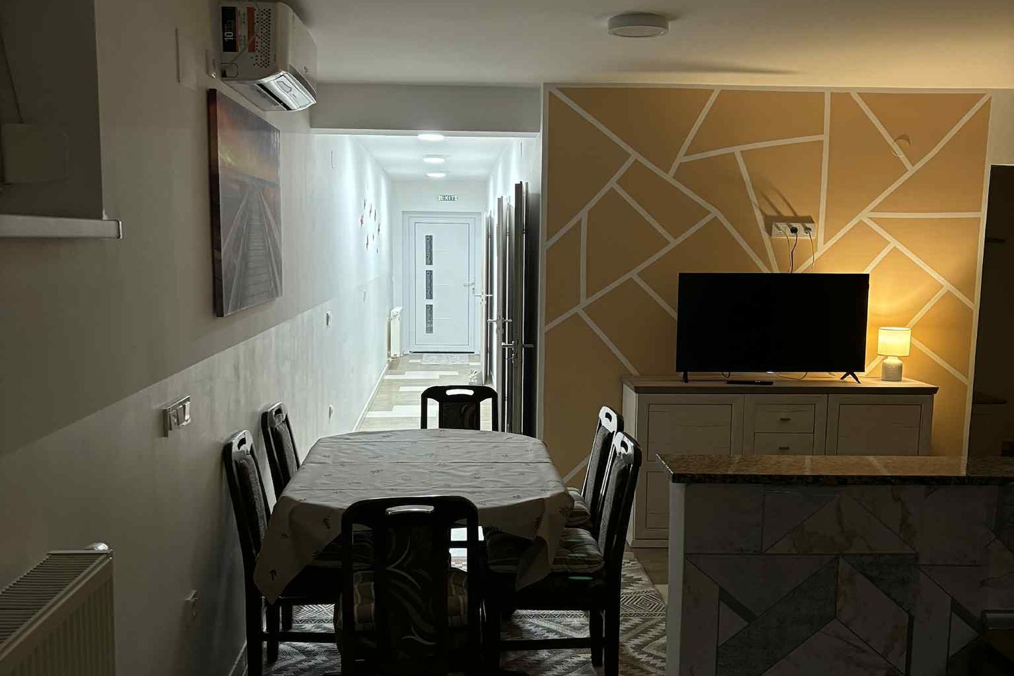 Comfort Apartment Luna -  Two Bedroom Apartment With Terrace
