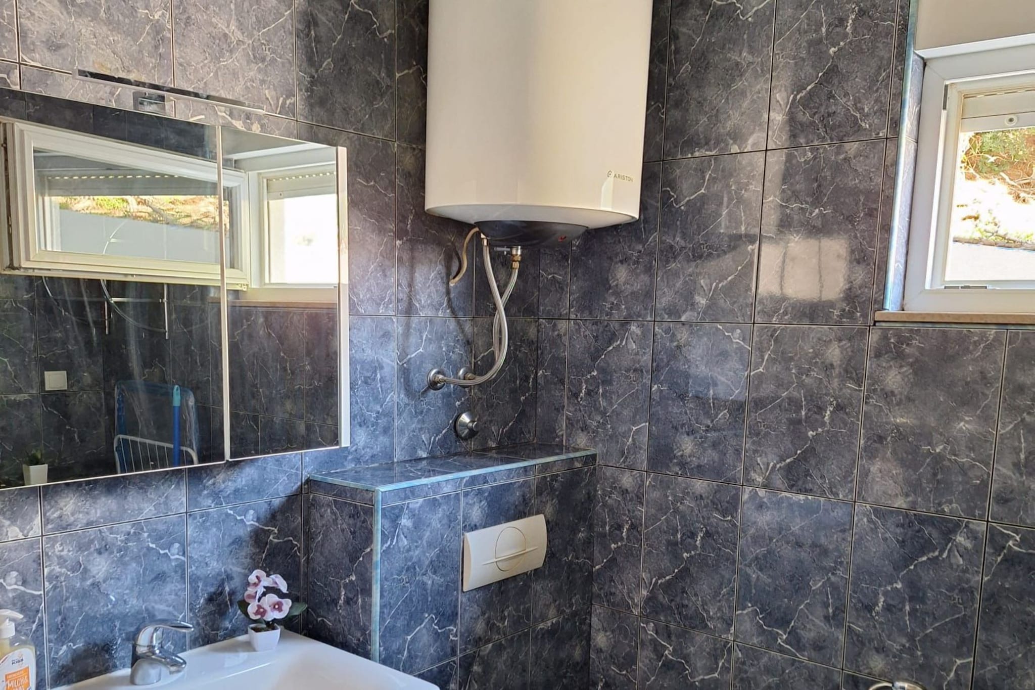 Apartment Beleca - One Bedroom Apartment with Balcony - Badkamer