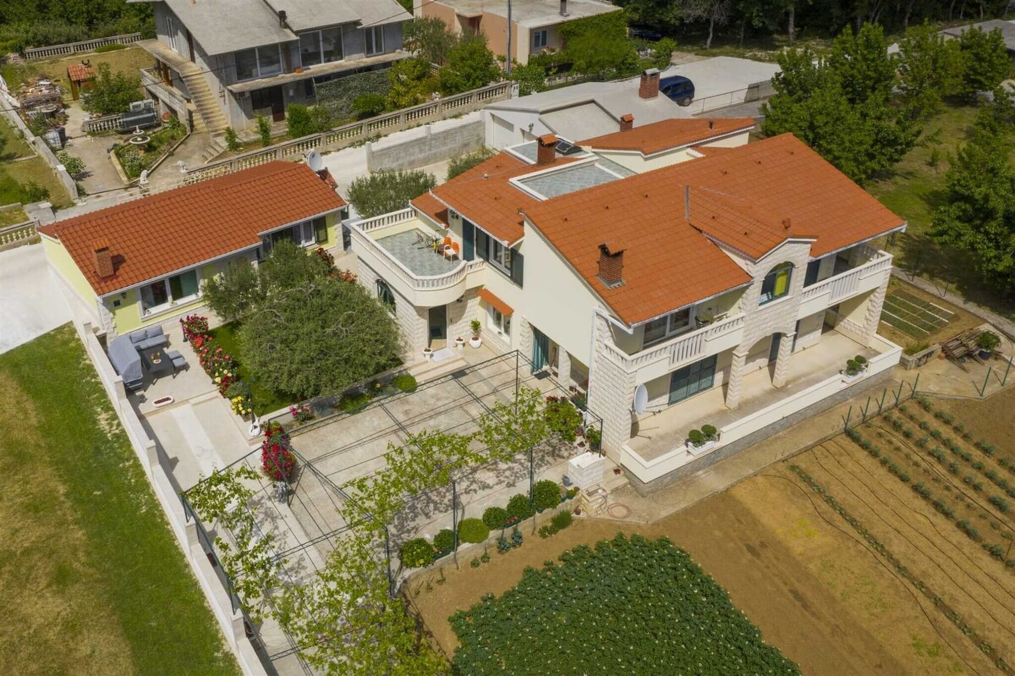 Holiday Home Maslina-Außenbereich Sommer