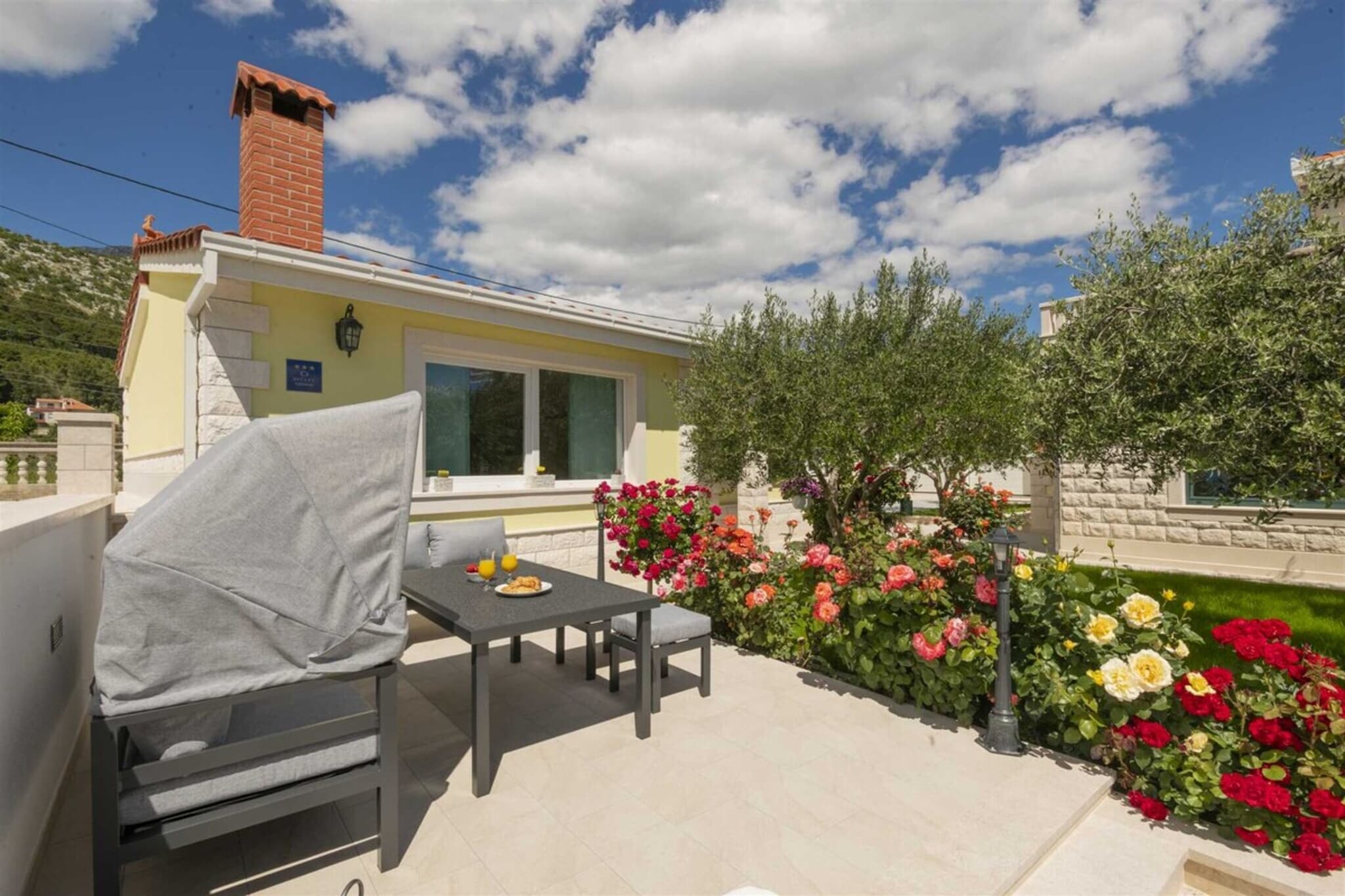 Holiday Home Maslina-Außenbereich Sommer