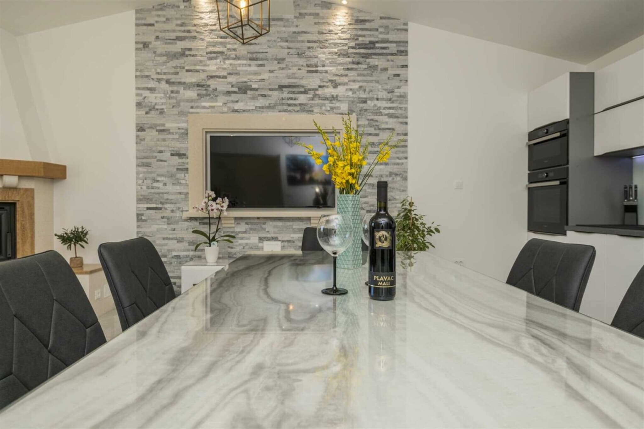 Holiday Home Maslina-Esszimmer