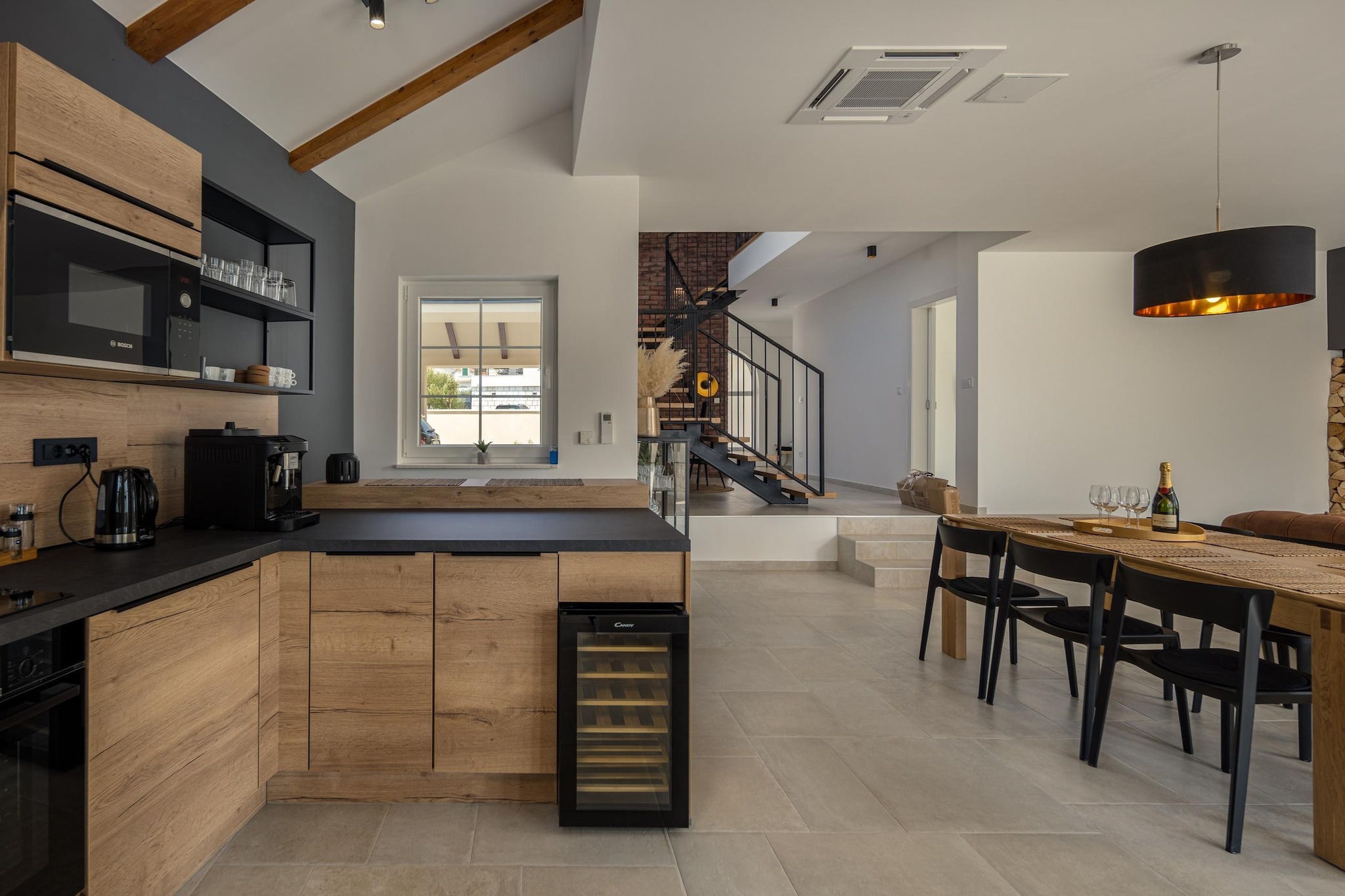 VILLA ROYAL STONE-Cuisine