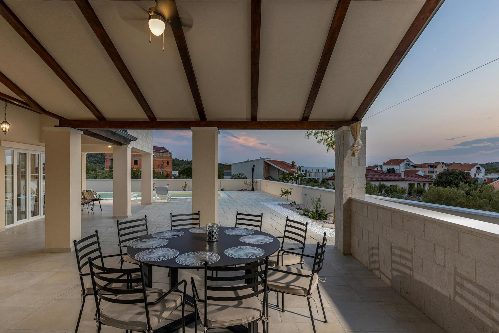 VILLA ROYAL STONE-Terrasse / balcon