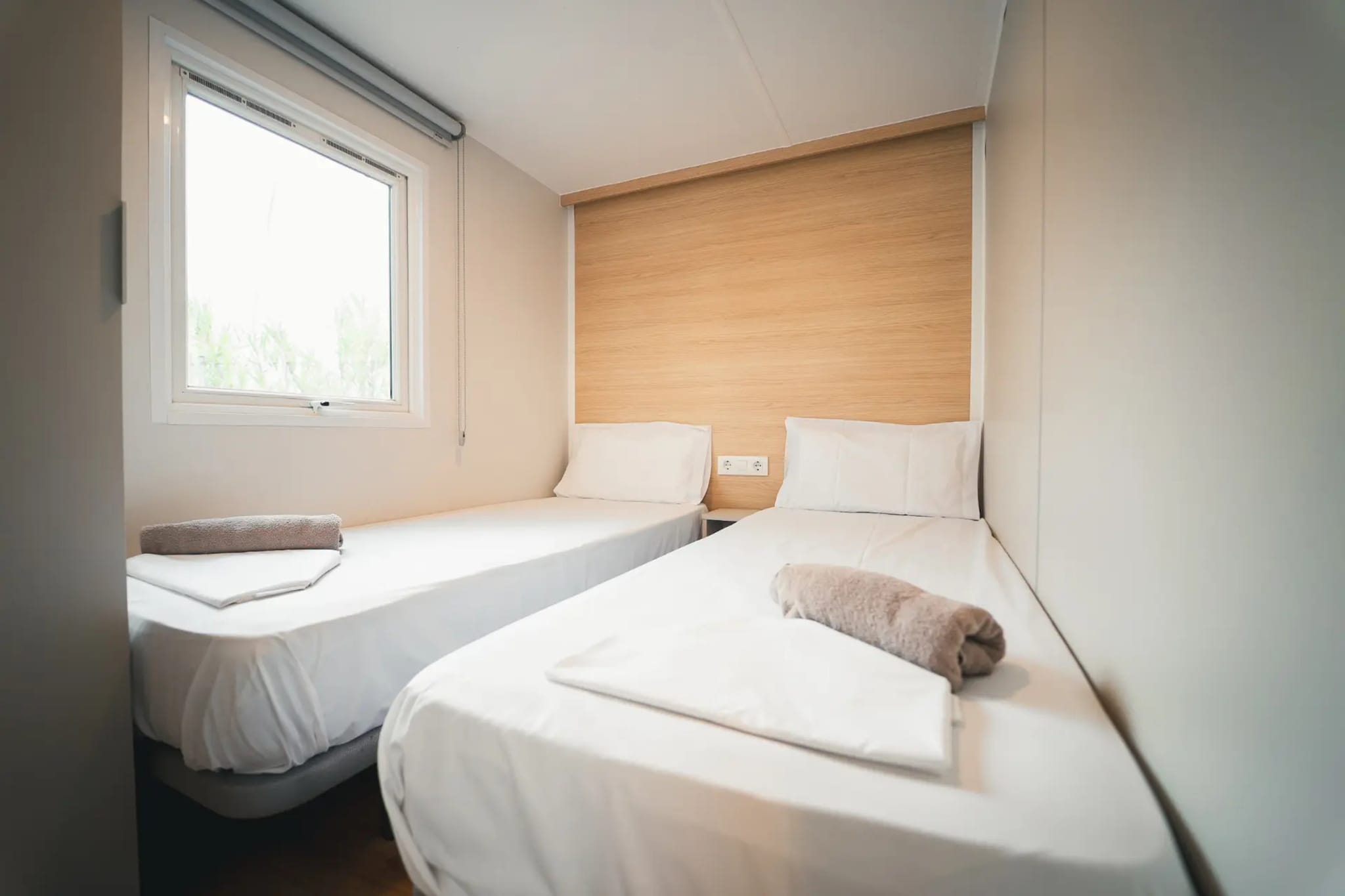 HOLA CAMP CHILCHES-Comfort 4-Slaapkamer