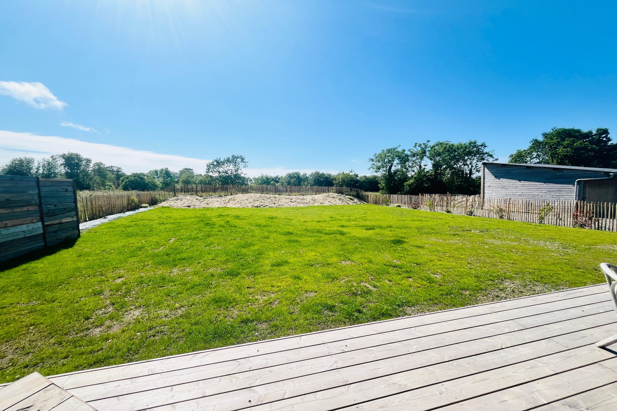 Maison de Vacances XXL Gouville sur mer-Garten Sommer