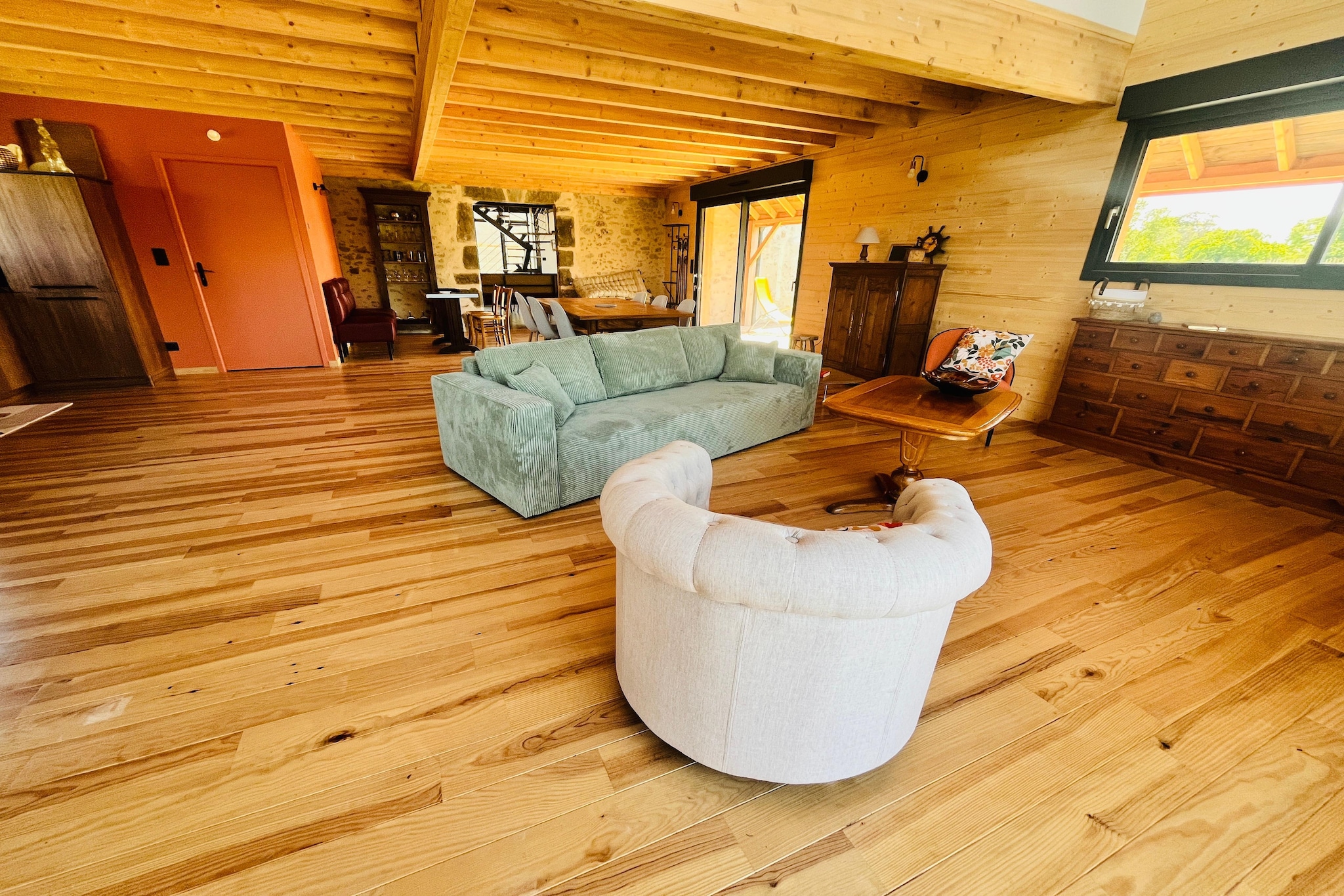 Maison de Vacances XXL Gouville sur mer-Wohnzimmer