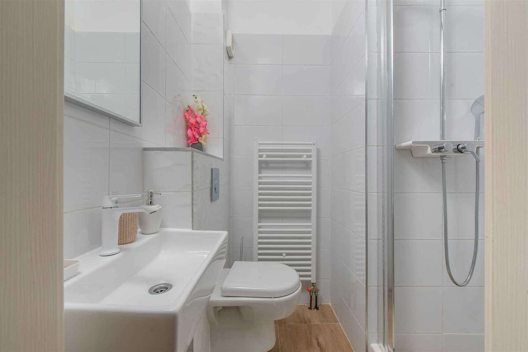 VILLA DIDOVINA-Badkamer